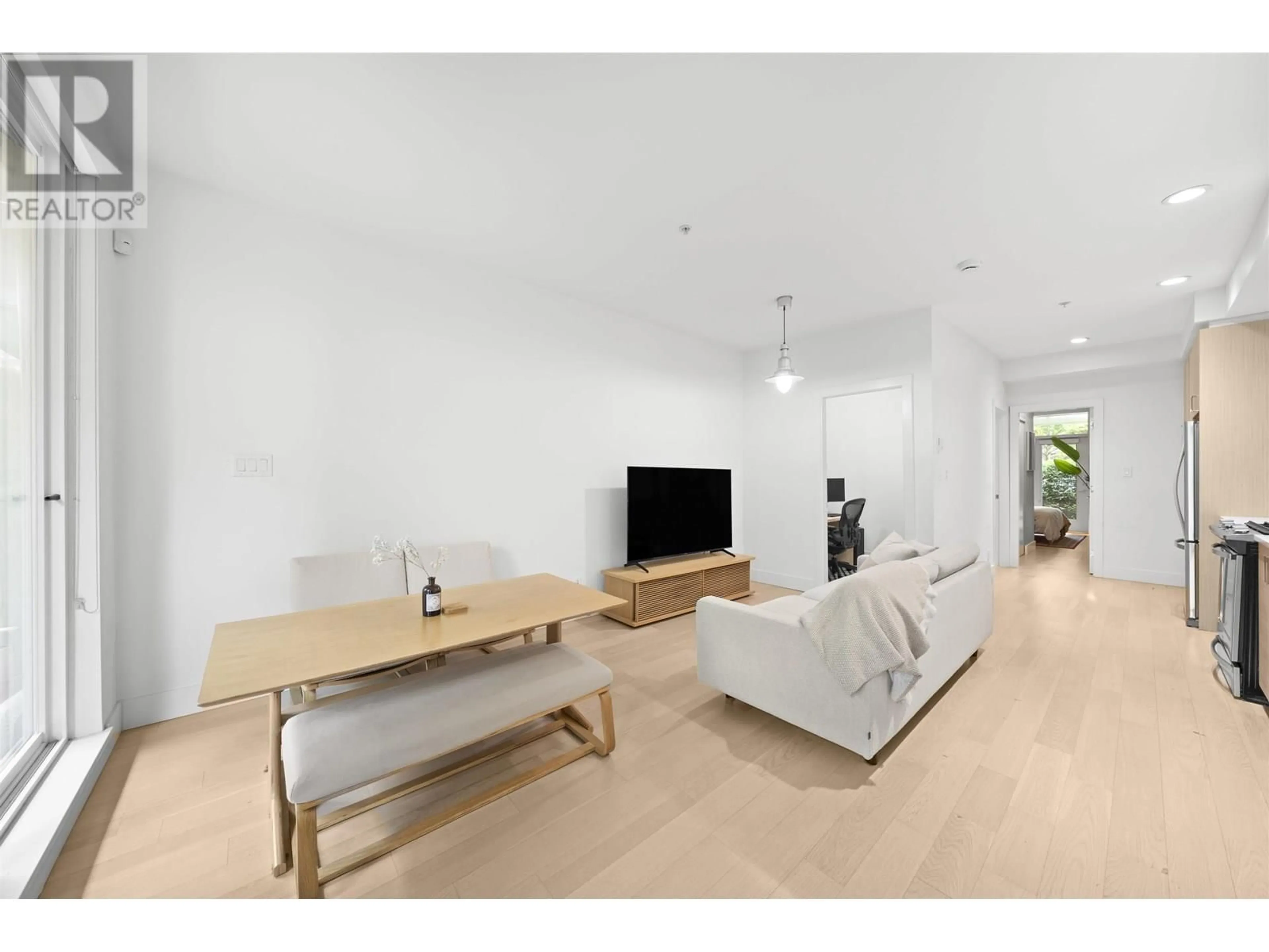 Unknown for 10 - 1419 1ST AVENUE, Vancouver British Columbia V5N1A4
