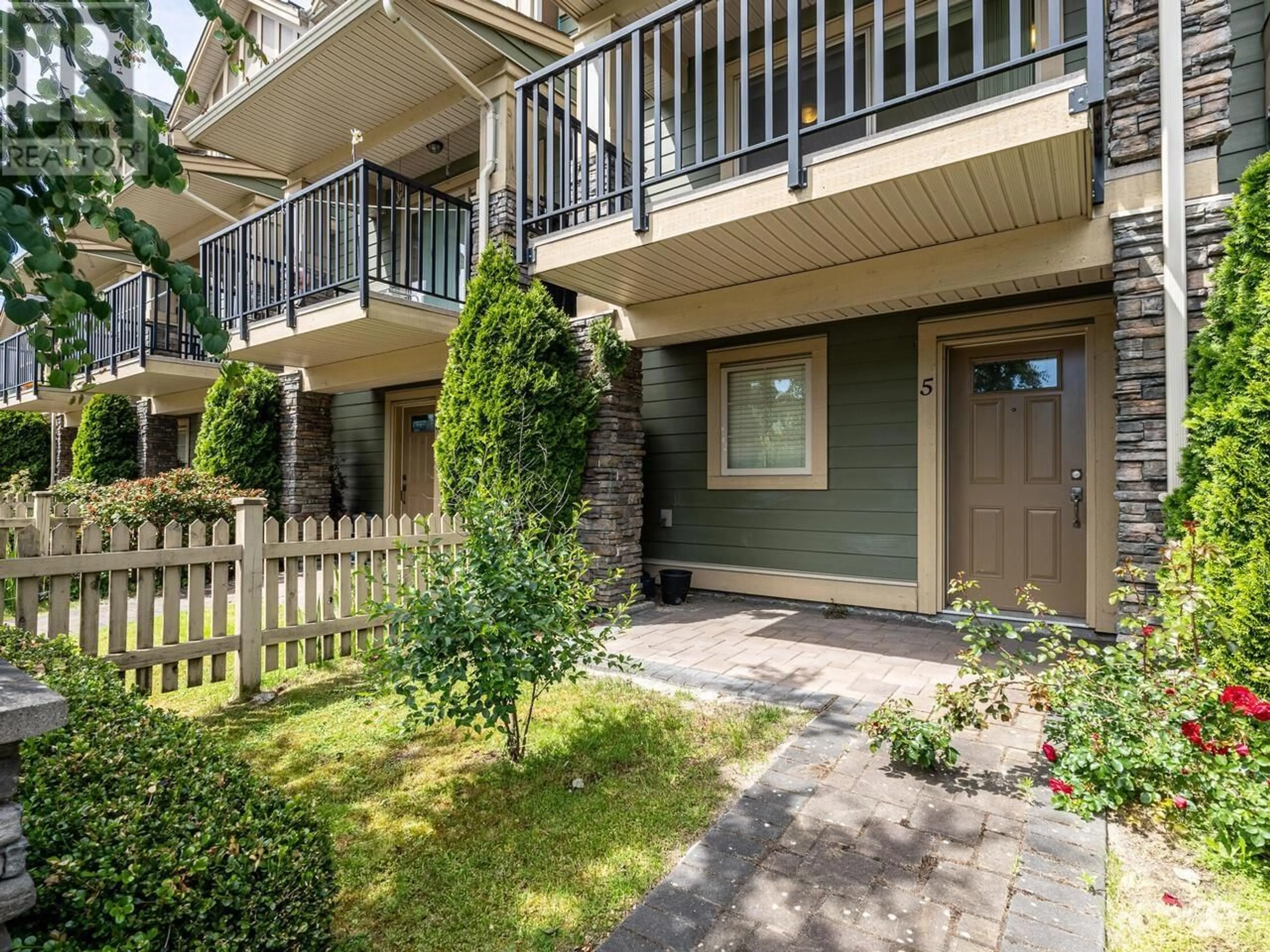 Patio, street for 5 - 11111 CAMBIE ROAD, Richmond British Columbia V6X1L3