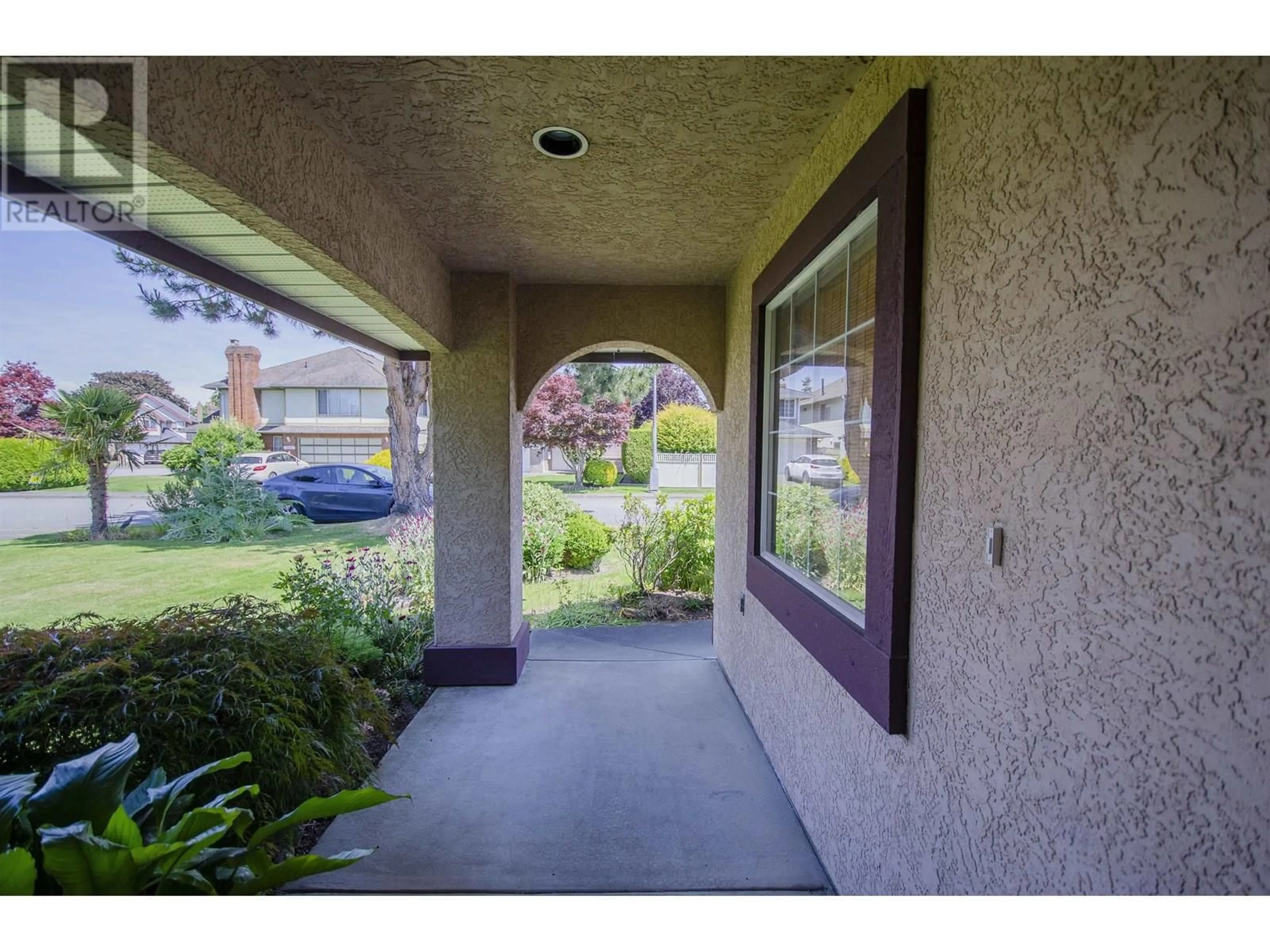 Unknown for 7855 SHACKLETON DRIVE, Richmond British Columbia V7C5H3