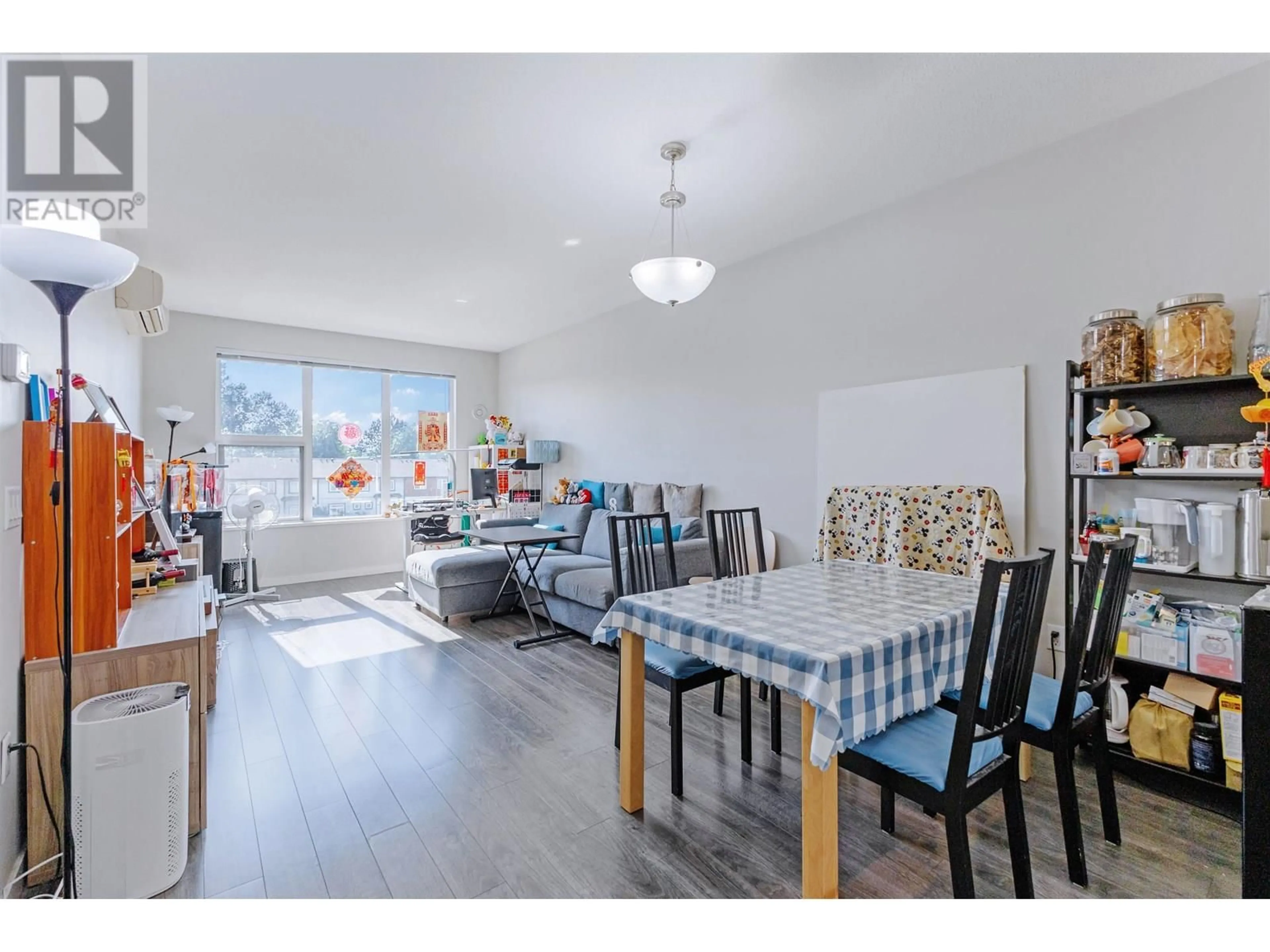 Unknown for 320 - 9311 ALEXANDRA ROAD, Richmond British Columbia V6X0L8