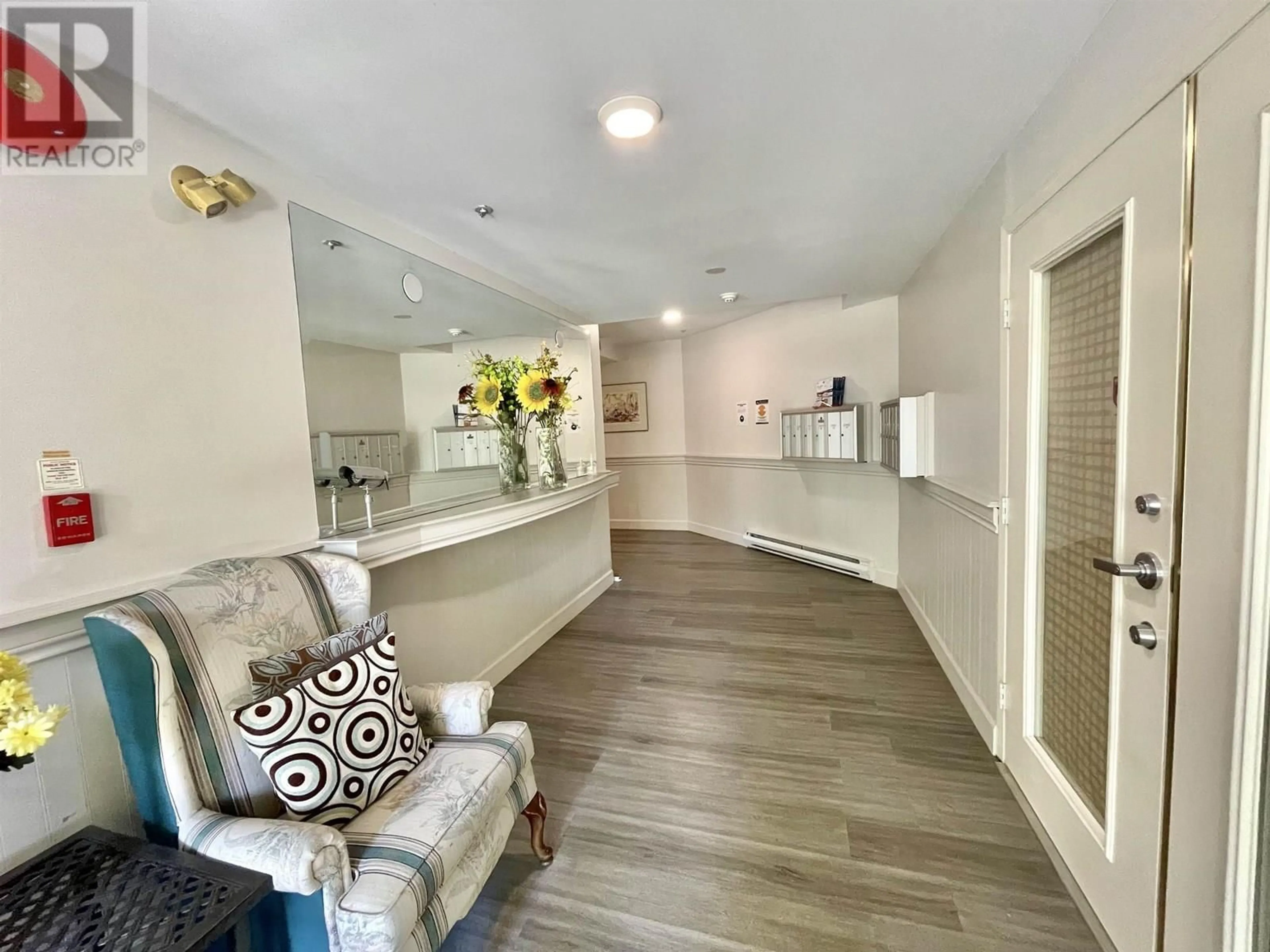 Unknown for 204 - 5626 LARCH STREET, Vancouver British Columbia V6M4E1