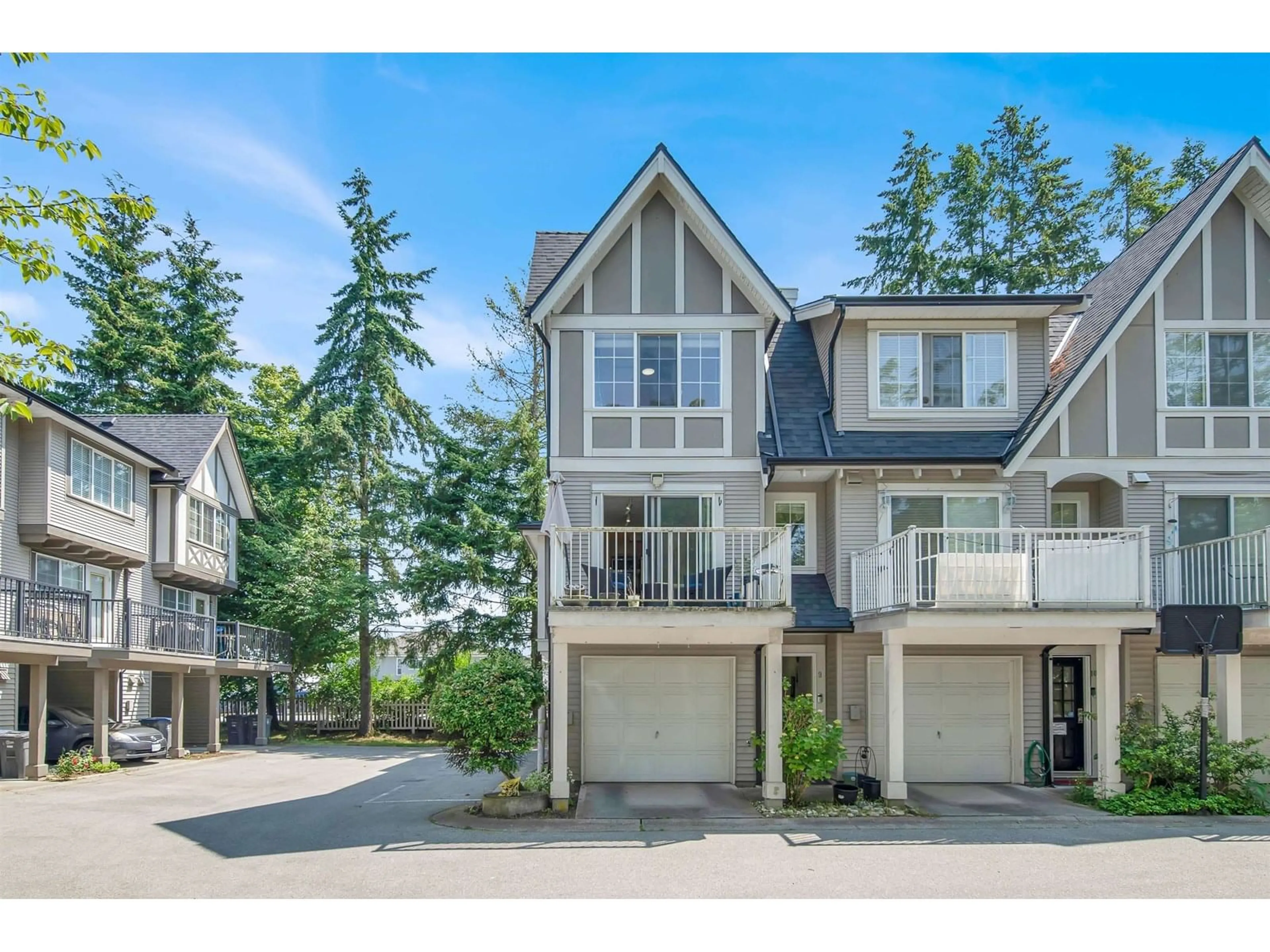 Unknown for 9 - 12778 66, Surrey British Columbia V3W1K9