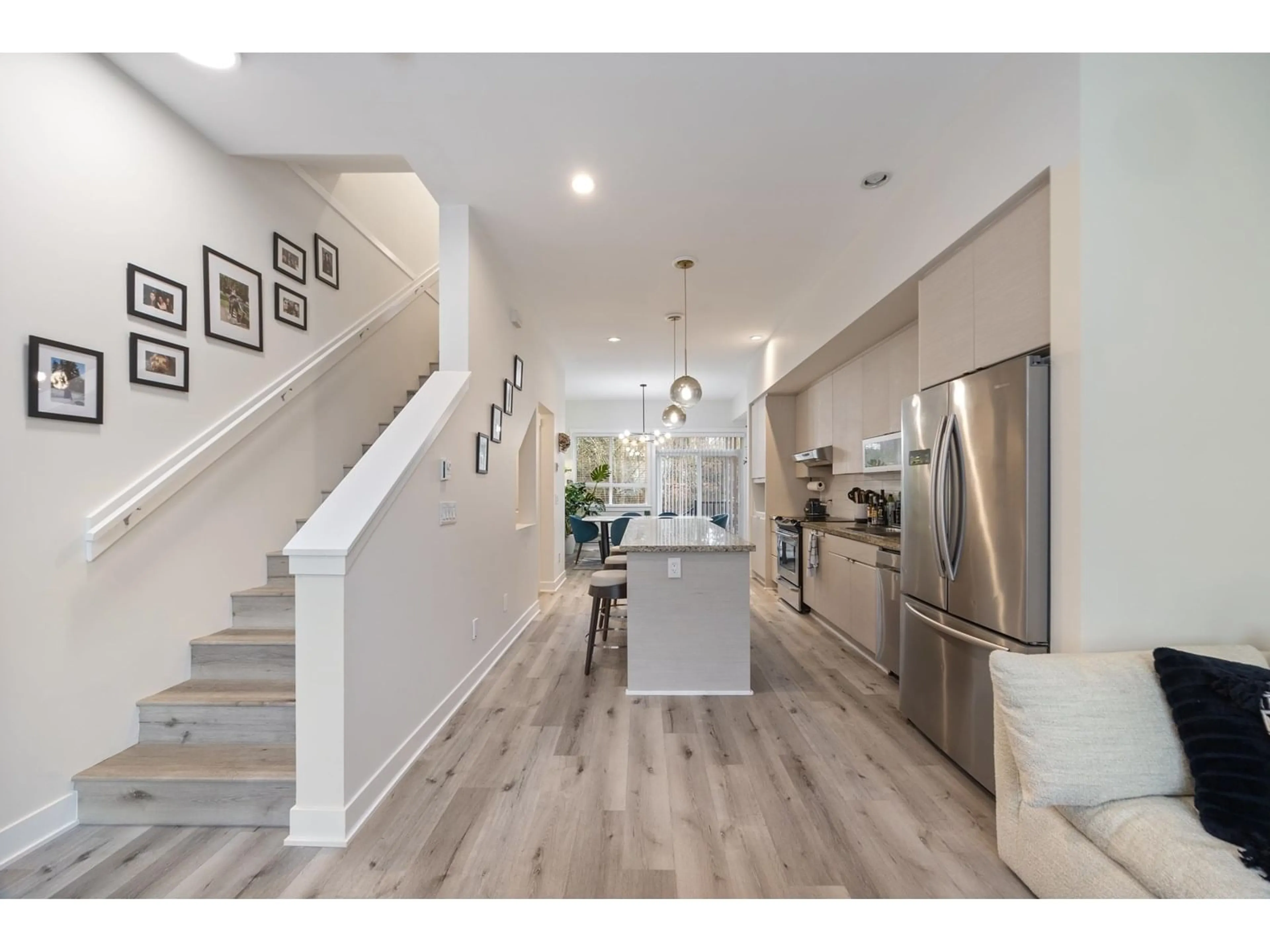 Open concept kitchen, unknown for 57 - 2955 156, Surrey British Columbia V3Z2W8