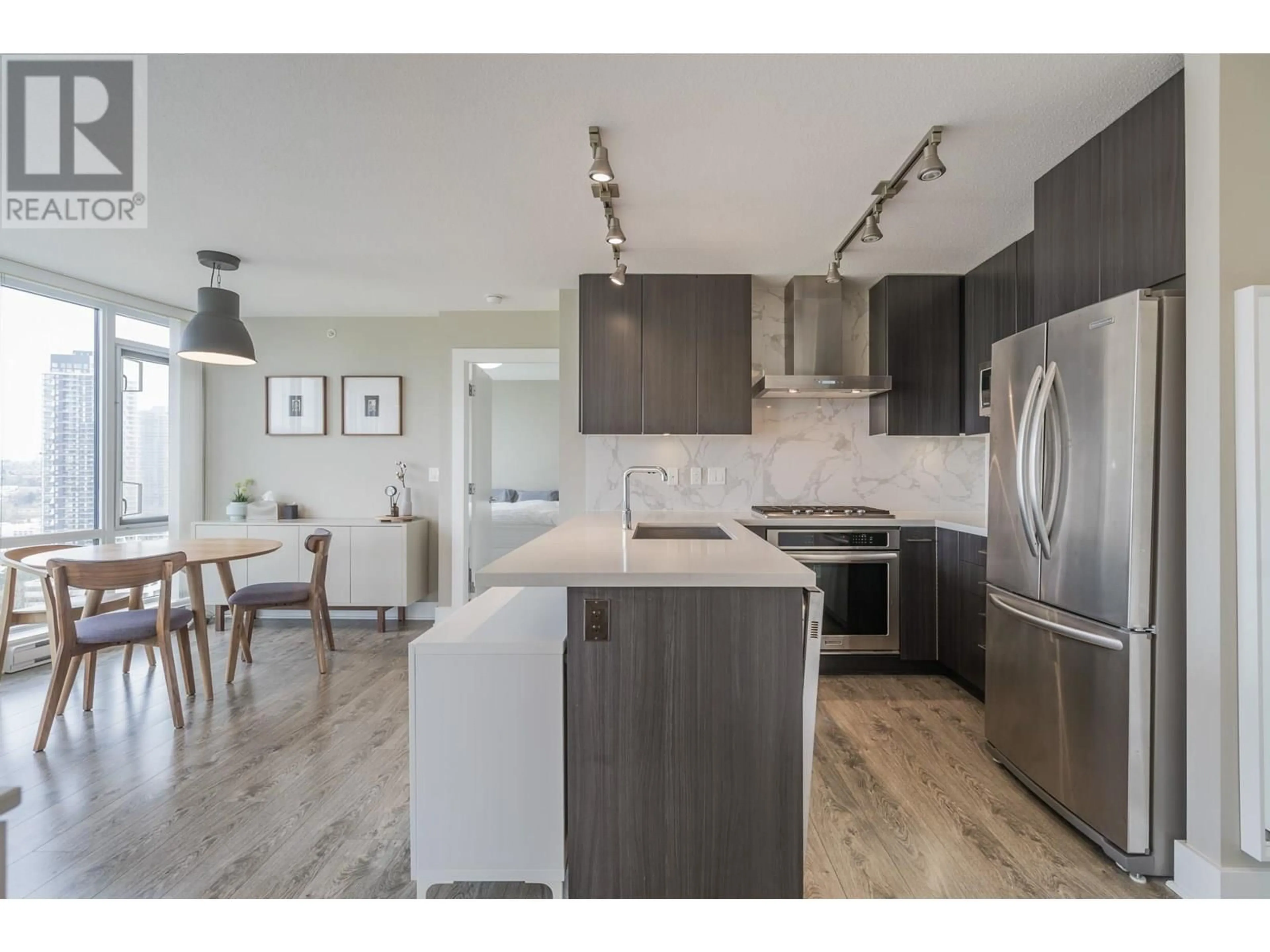 Open concept kitchen, unknown for 2009 - 4189 HALIFAX STREET, Burnaby British Columbia V5C0H9