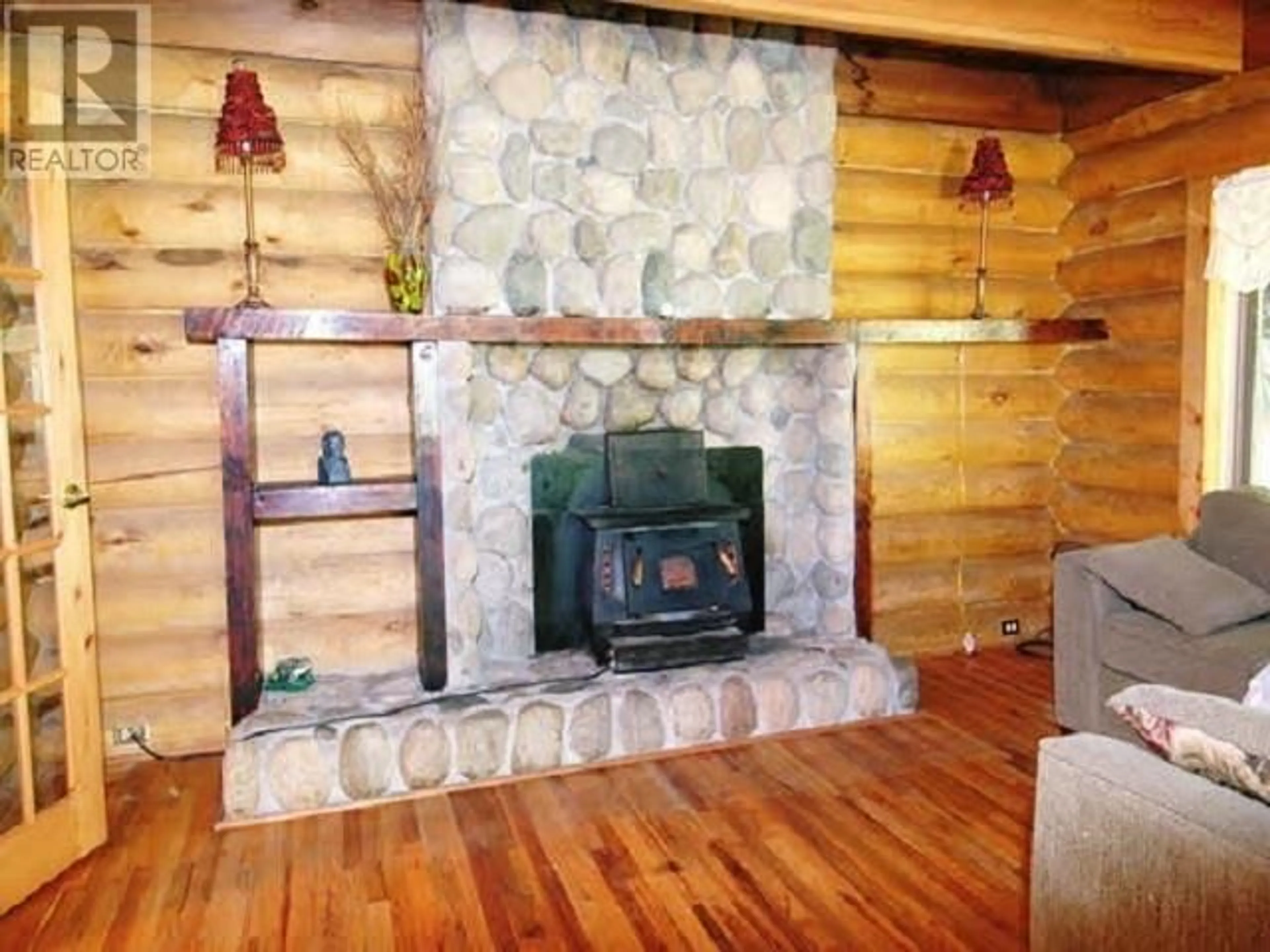 A pic of a room for 26651 CUNNINGHAM AVENUE, Maple Ridge British Columbia V2W1M8