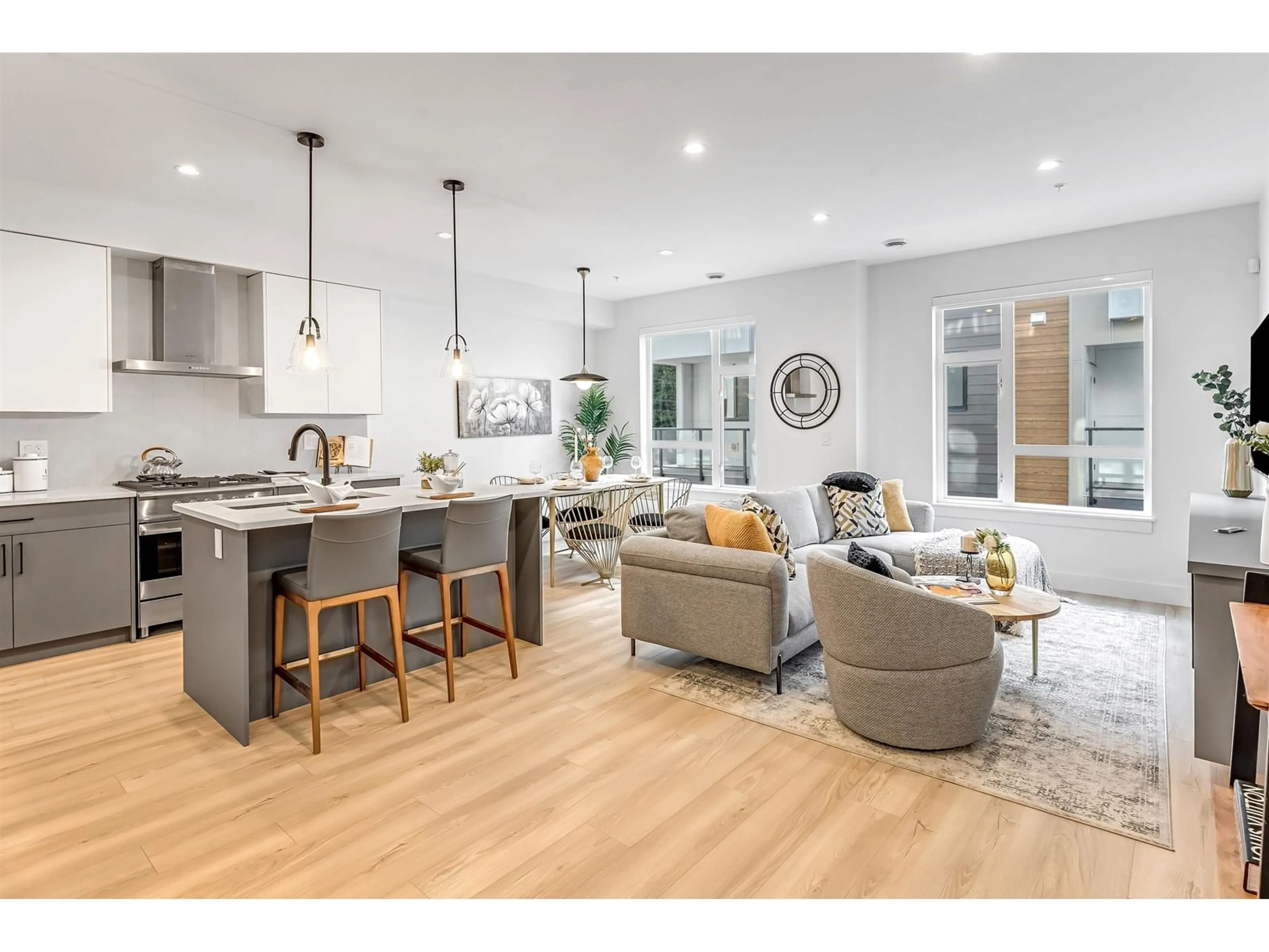 Open concept kitchen, unknown for 9 - 7946 204, Langley British Columbia V2Y4M9