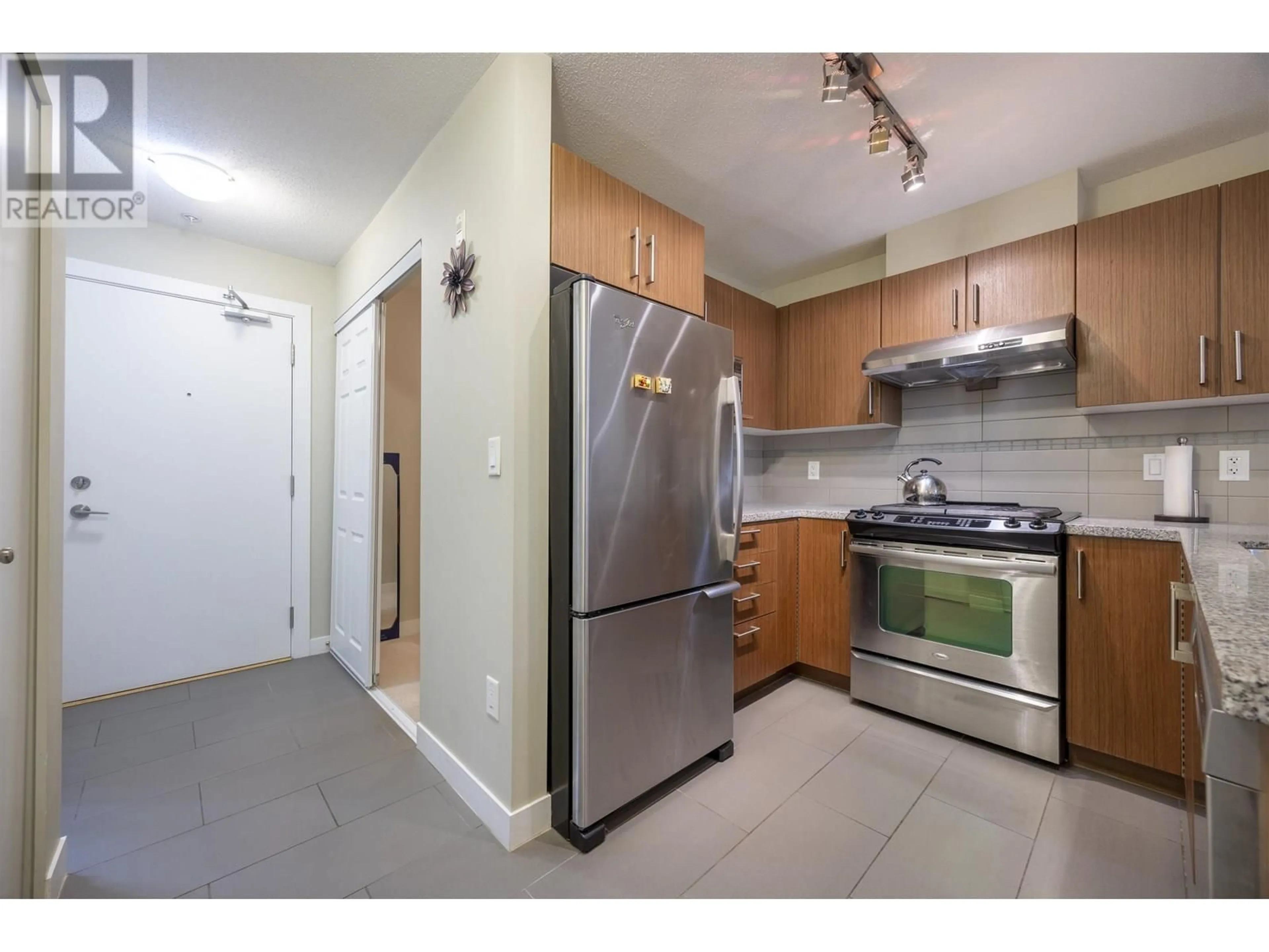 Standard kitchen, unknown for 131 - 6828 ECKERSLEY ROAD, Richmond British Columbia V6Y0E8