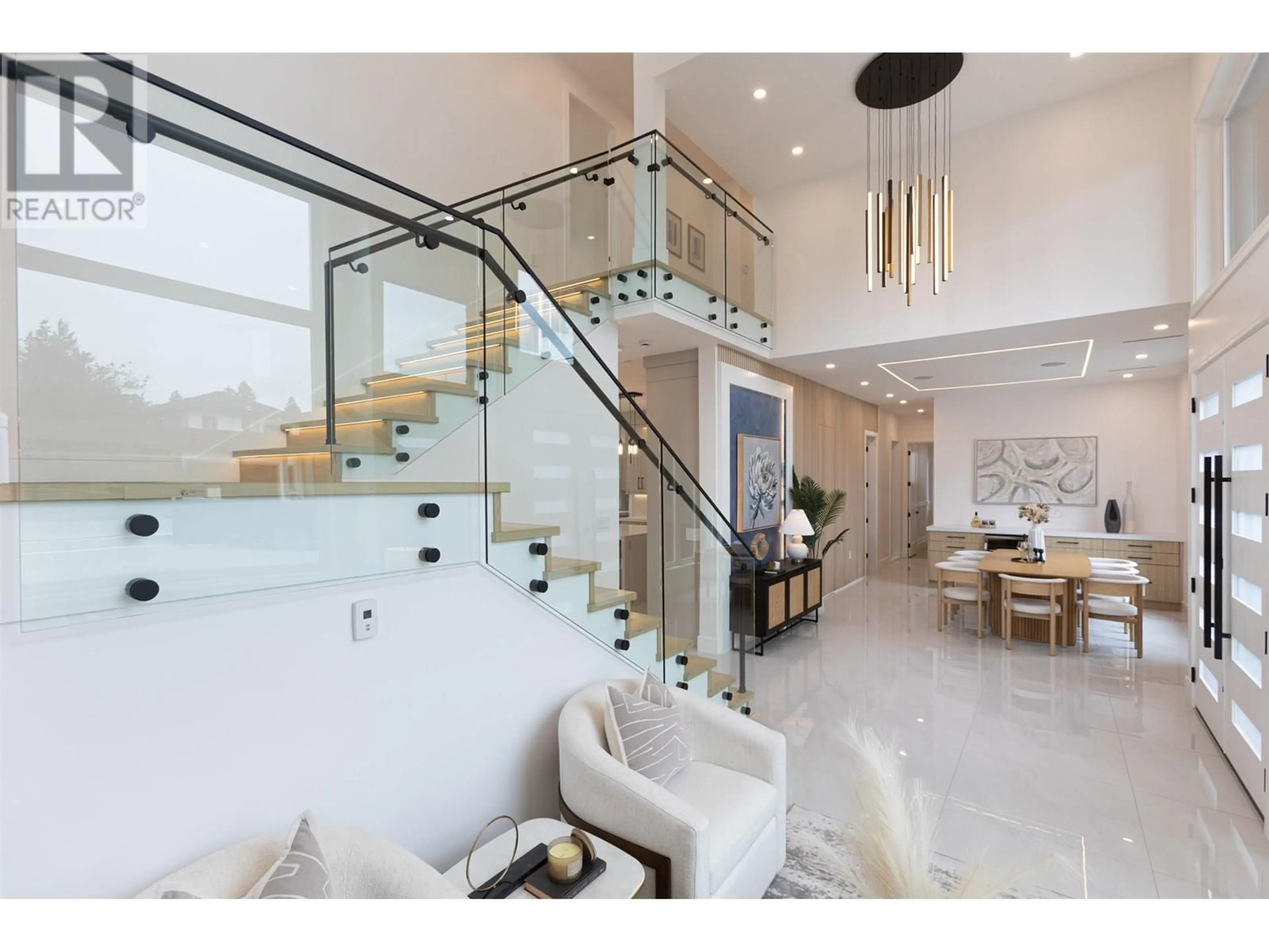Indoor foyer for 3451 ULLSMORE AVENUE, Richmond British Columbia V7C1R9