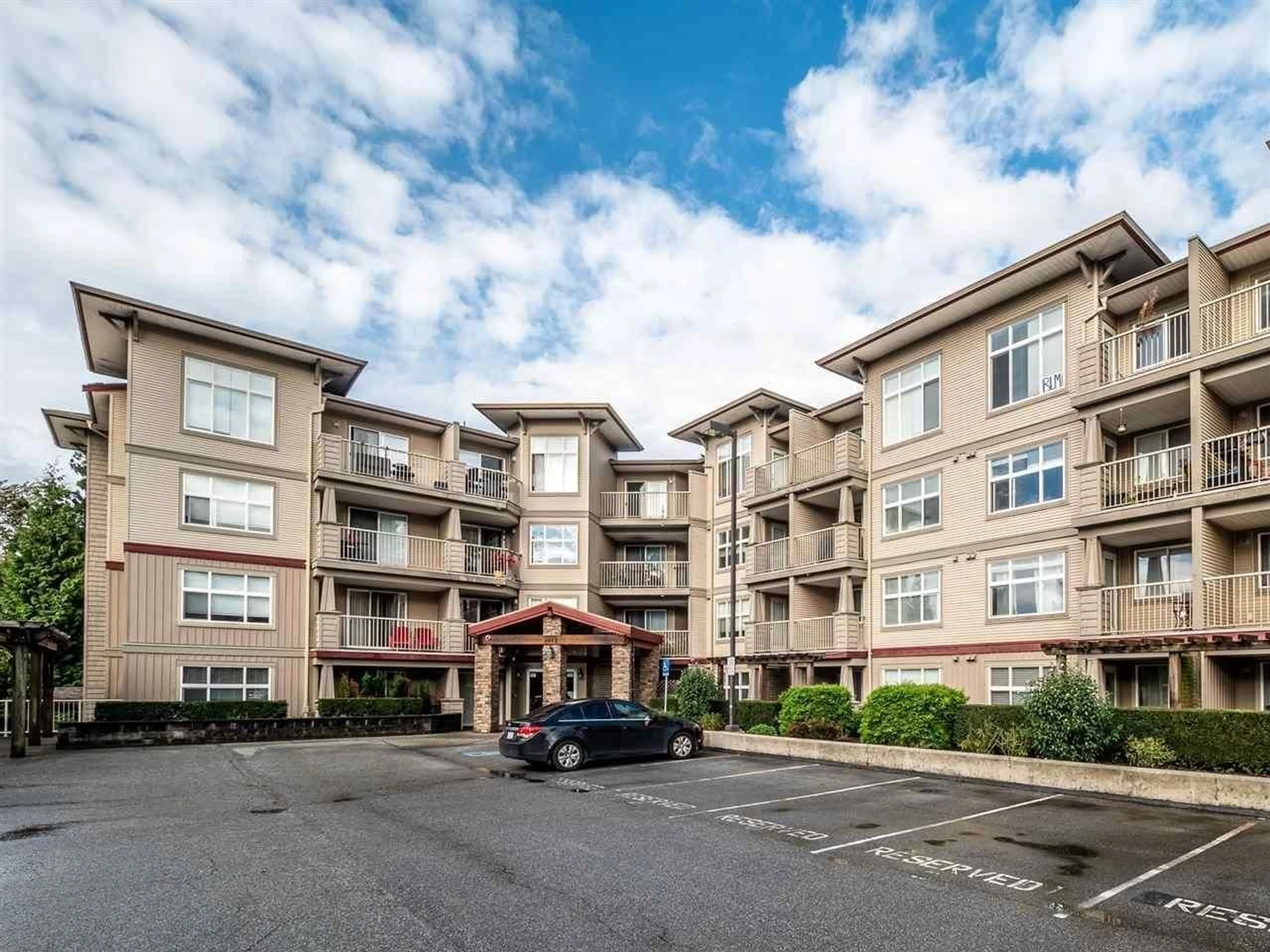Unknown for 310 - 2515 PARK, Abbotsford British Columbia V2S0B2
