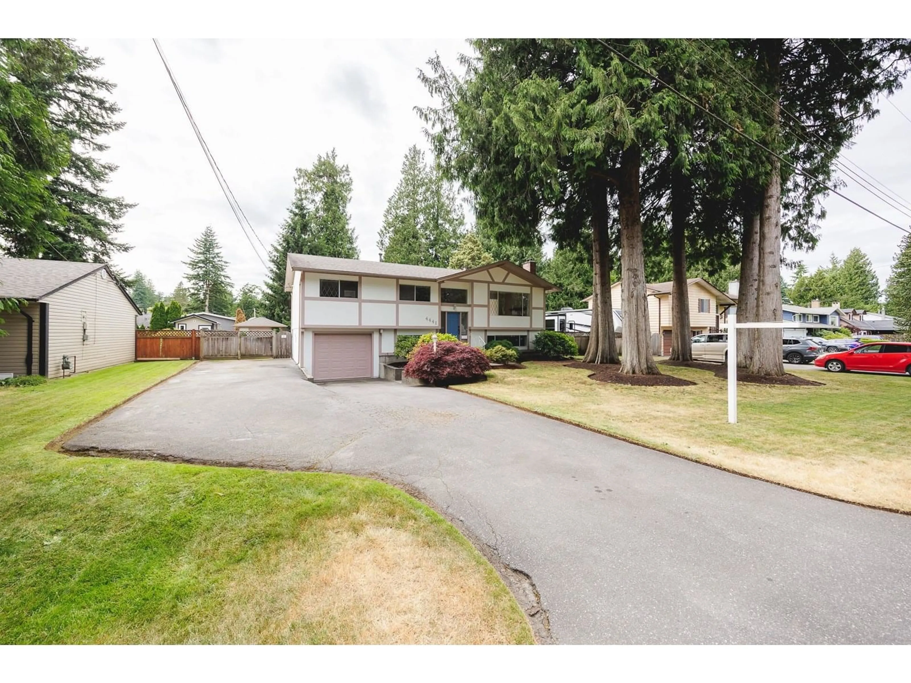 Unknown for 4441 198B, Langley British Columbia V3A1H1