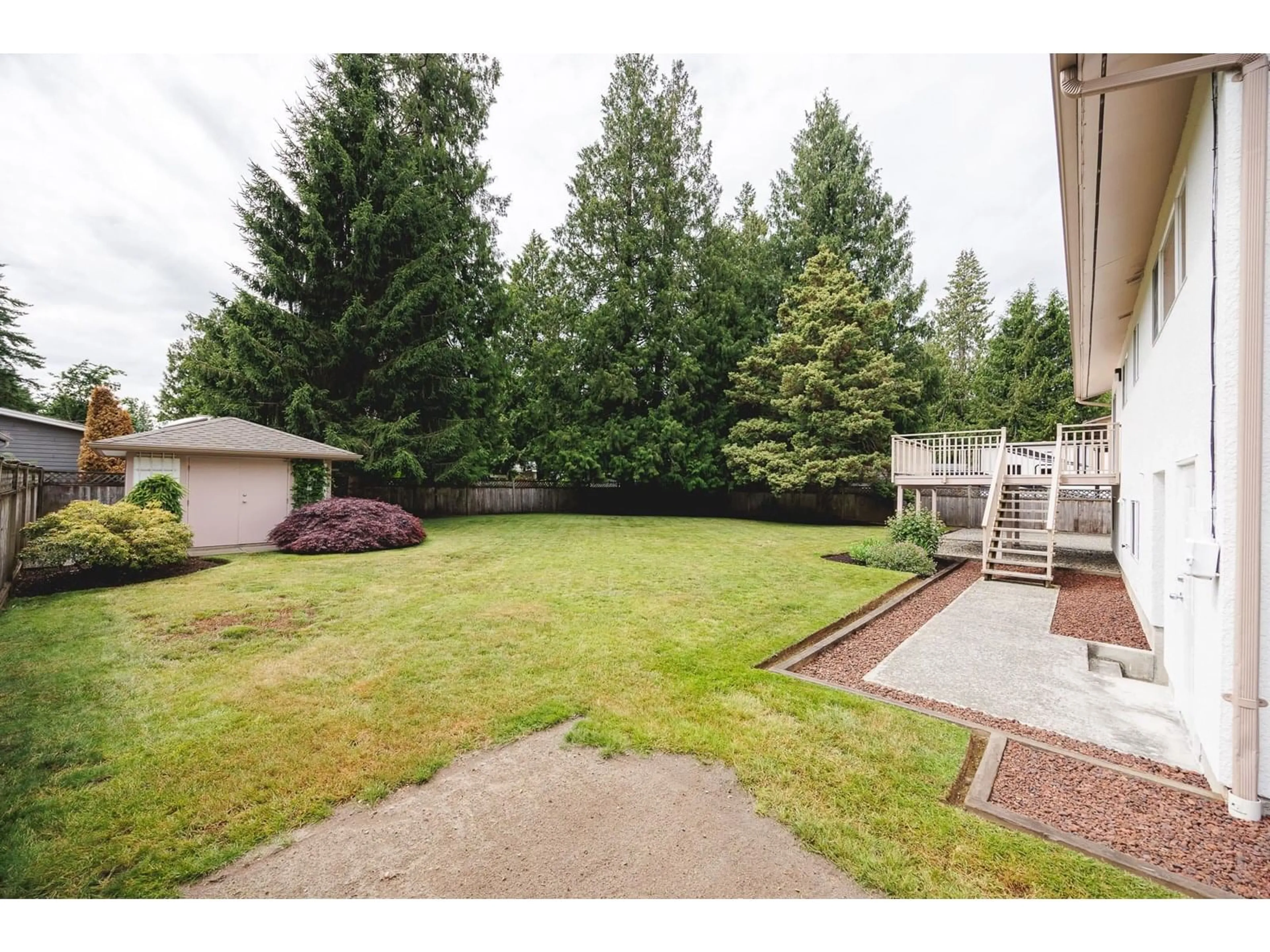 Patio, unknown for 4441 198B, Langley British Columbia V3A1H1