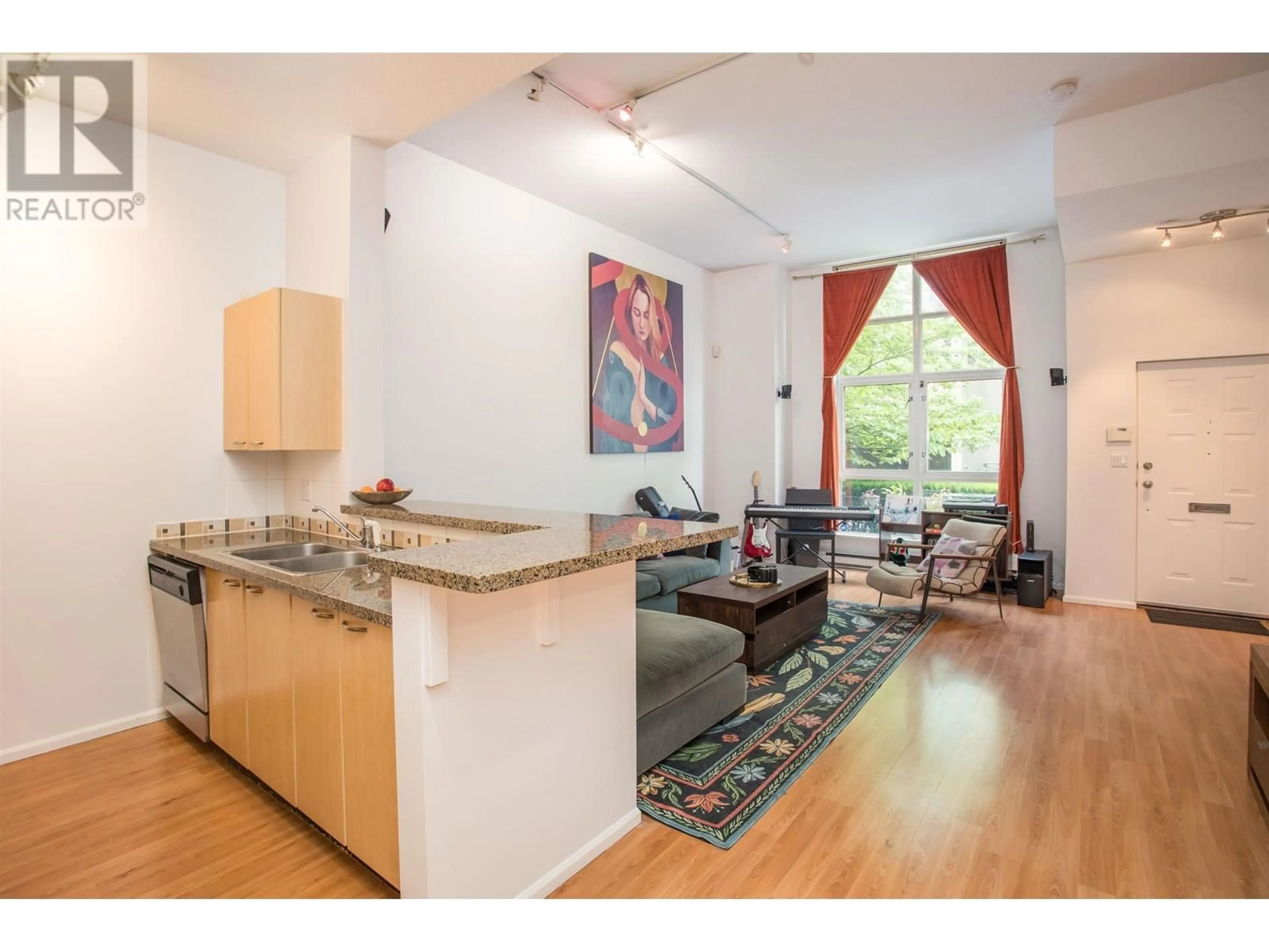 Open concept kitchen, unknown for TH8 - 707 BROUGHTON STREET, Vancouver British Columbia V6G3K5