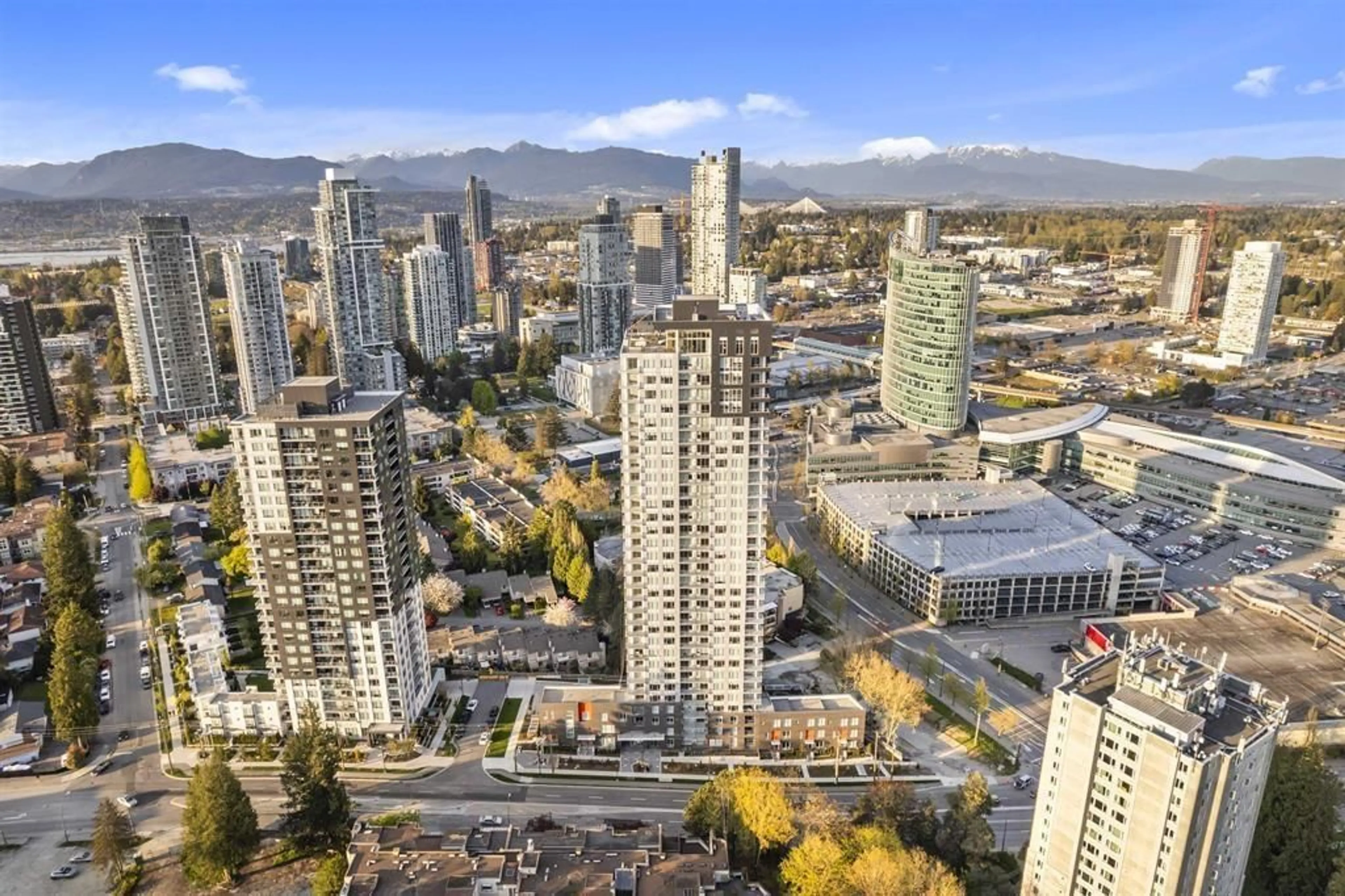 A pic from outside/outdoor area/front of a property/back of a property/a pic from drone, city buildings view from balcony for 1801 - 13359 OLD YALE, Surrey British Columbia V3T0S4