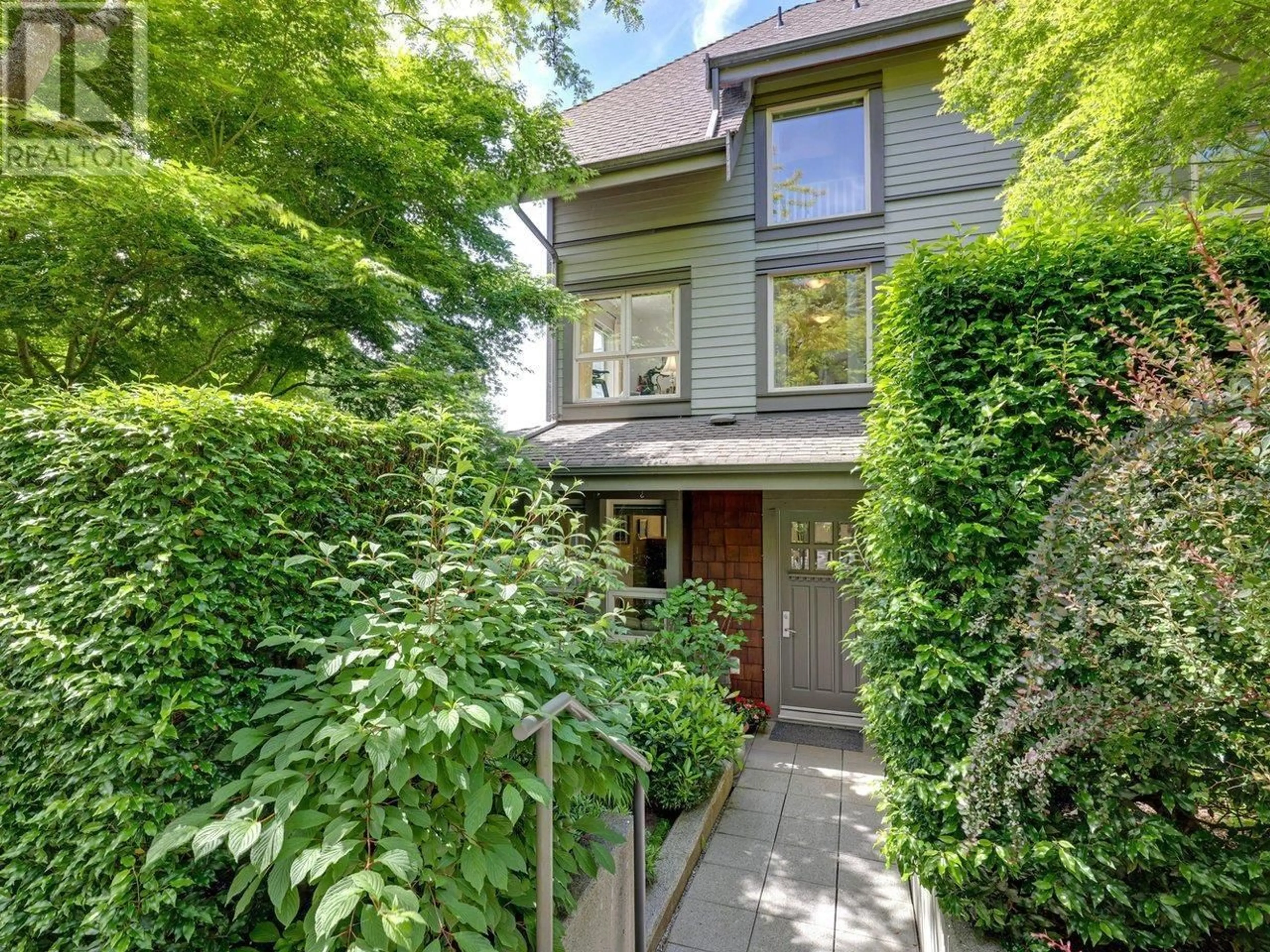 Unknown for 177 W QUEENS ROAD, North Vancouver British Columbia V7N2K4
