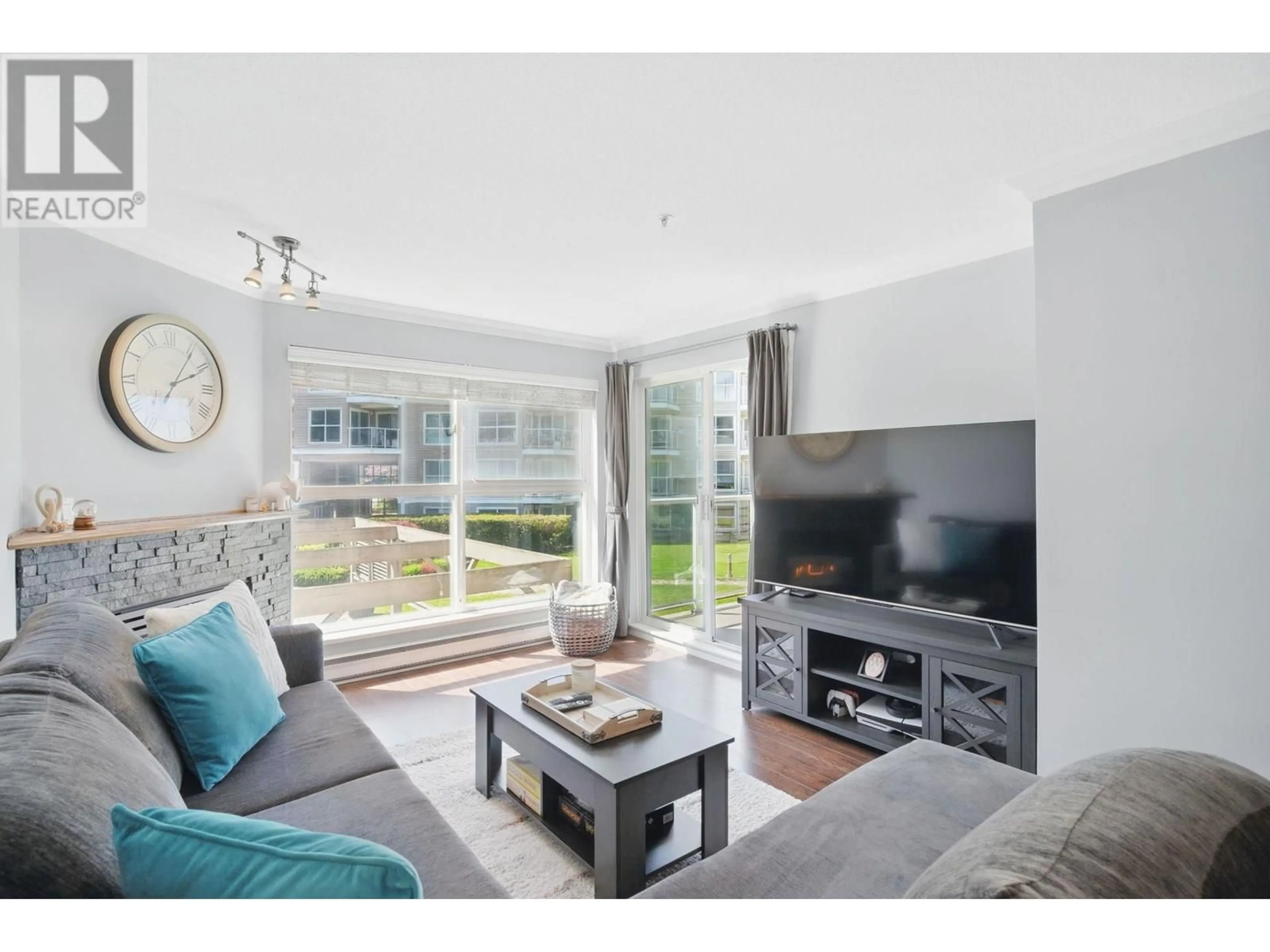 Living room with furniture, unknown for 223 - 5880 DOVER CRESCENT, Richmond British Columbia V7C5P5