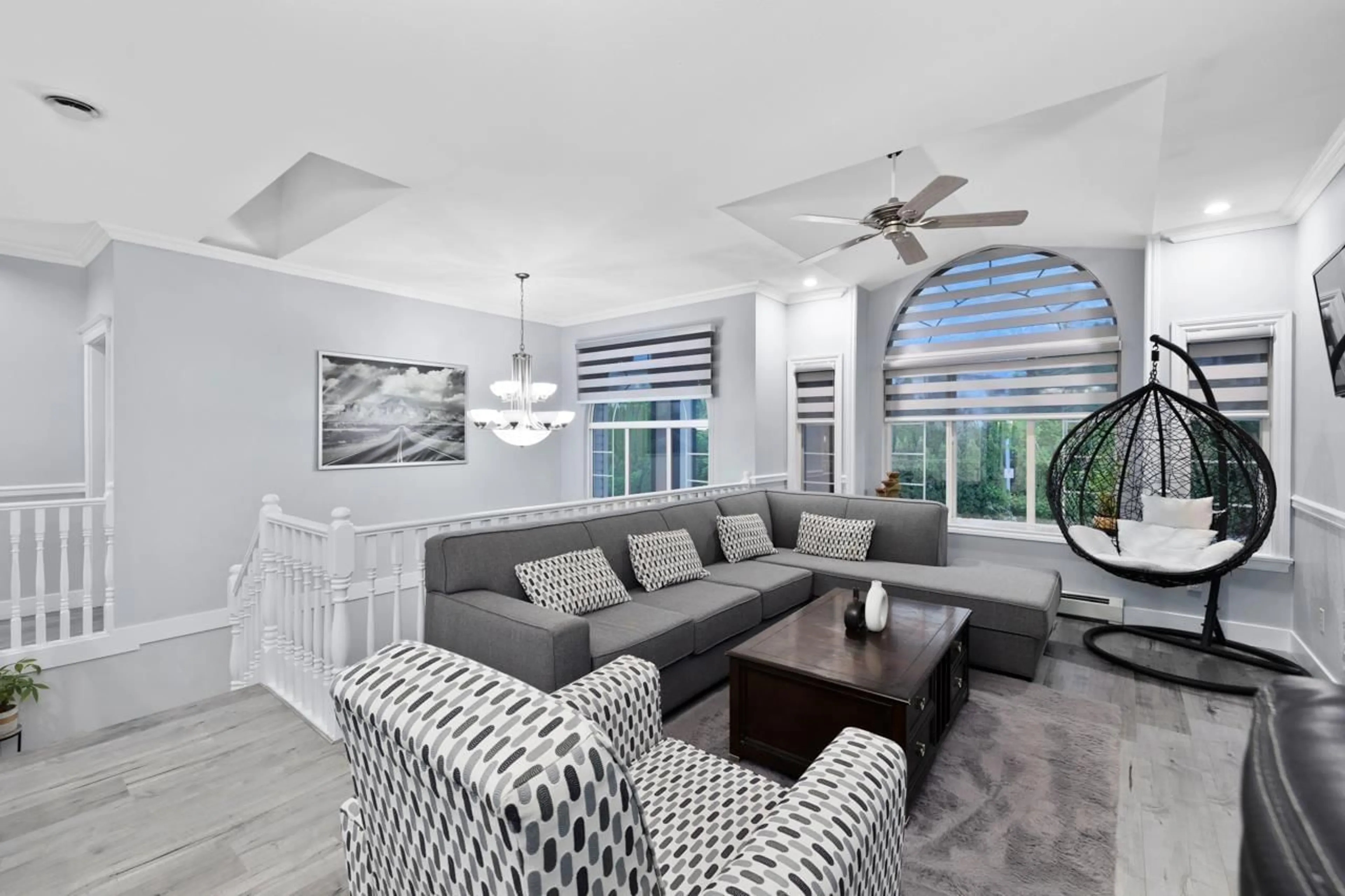 Living room with furniture, unknown for 31551 BLUERIDGE, Abbotsford British Columbia V2T6S6