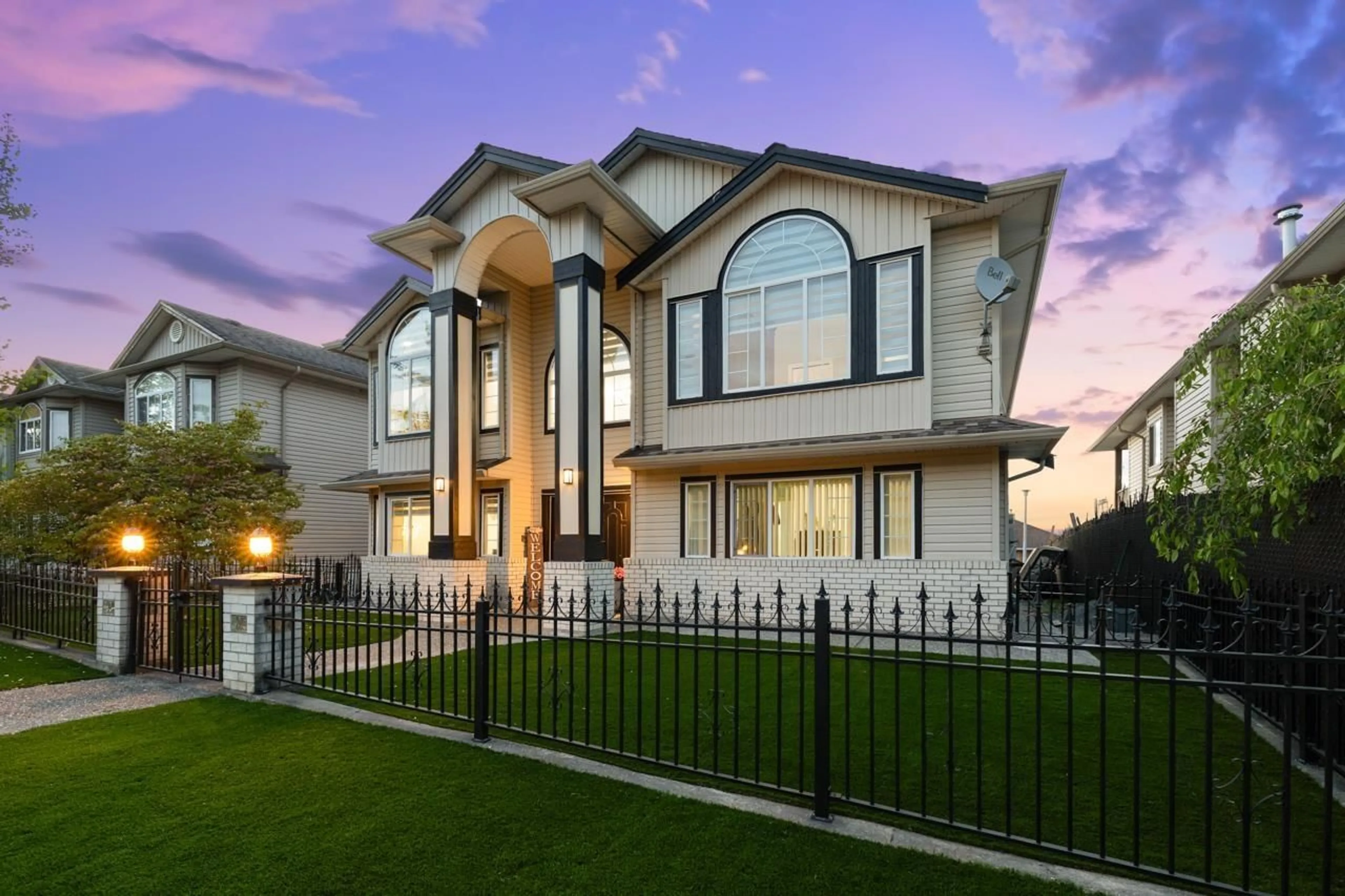 Unknown for 31551 BLUERIDGE, Abbotsford British Columbia V2T6S6