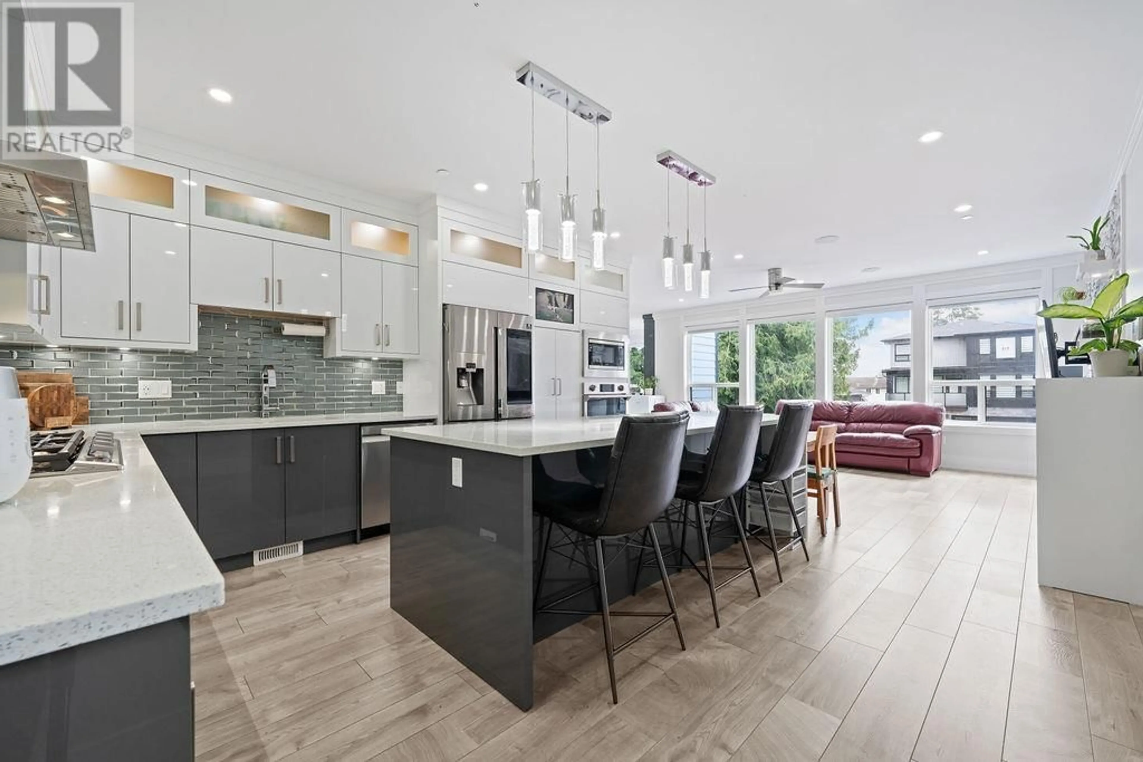 Open concept kitchen, ceramic/tile floor for 23079 CLIFF AVENUE, Maple Ridge British Columbia V2X3L9