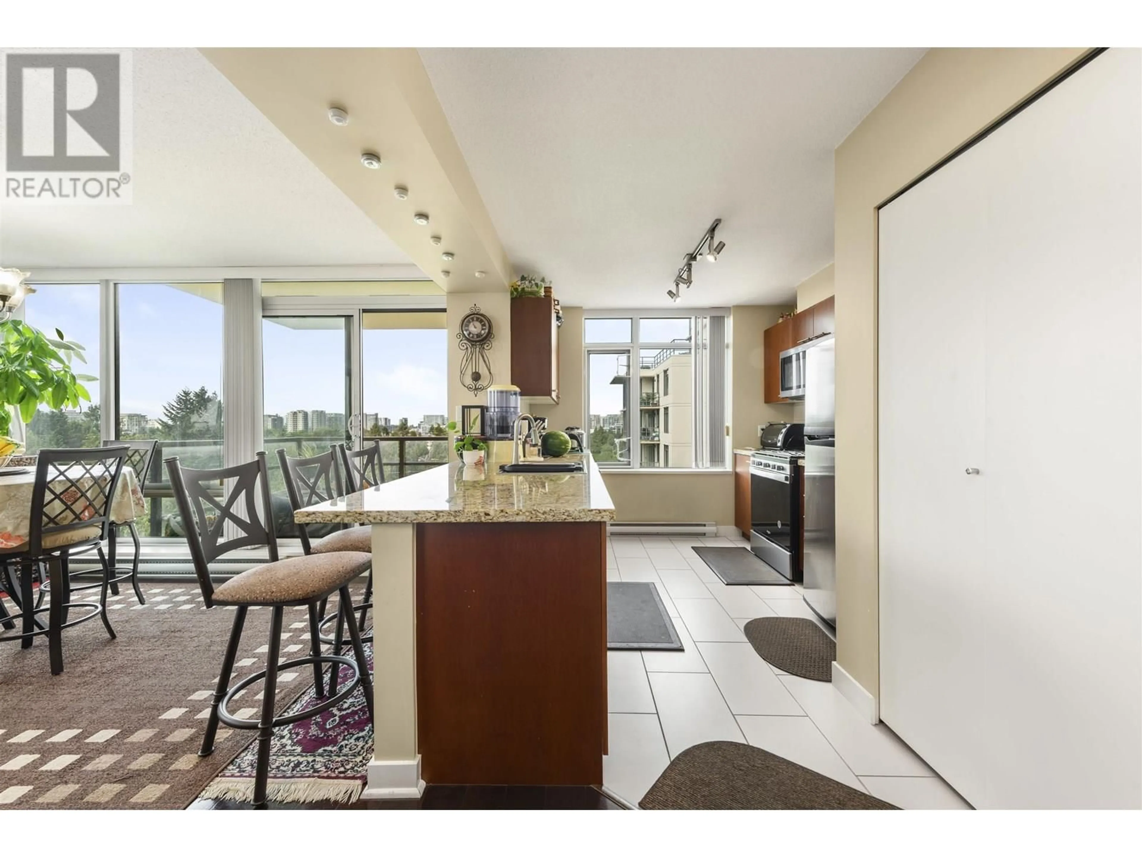 Open concept kitchen, ceramic/tile floor for 915 - 9171 FERNDALE ROAD, Richmond British Columbia V6Y0A5