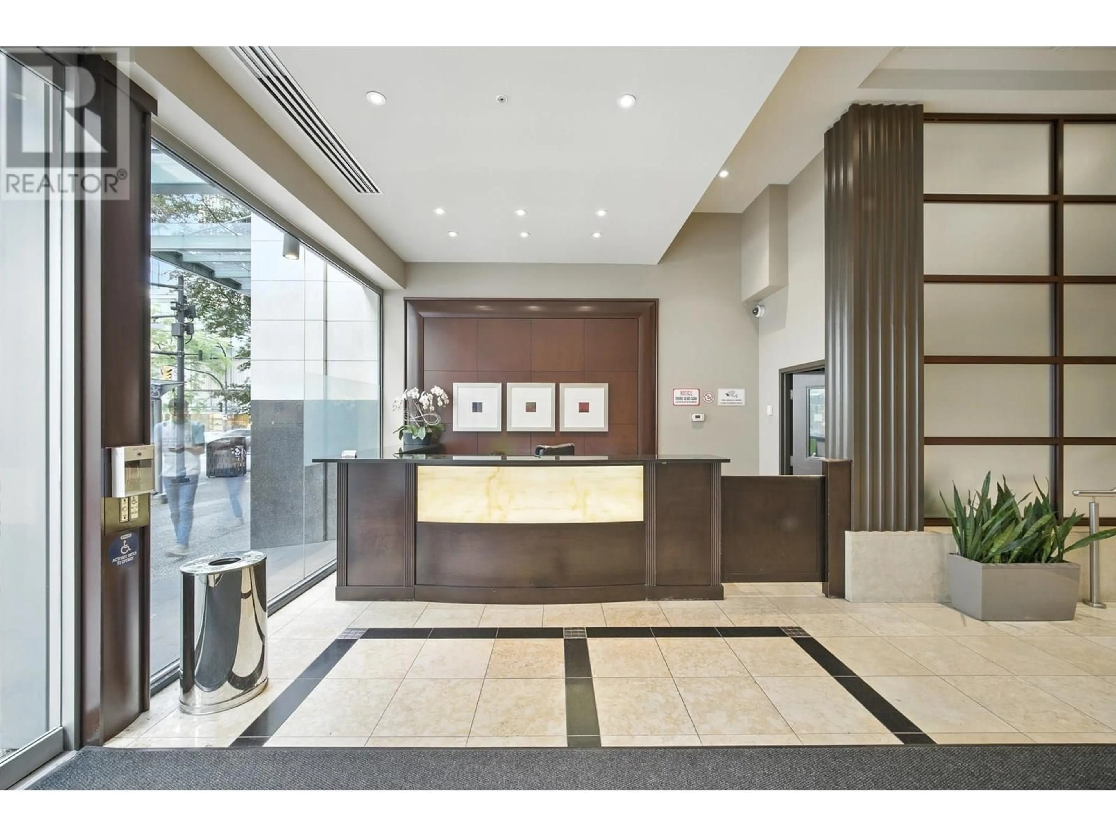 Lobby for 2214 - 610 GRANVILLE STREET, Vancouver British Columbia V6C3T3