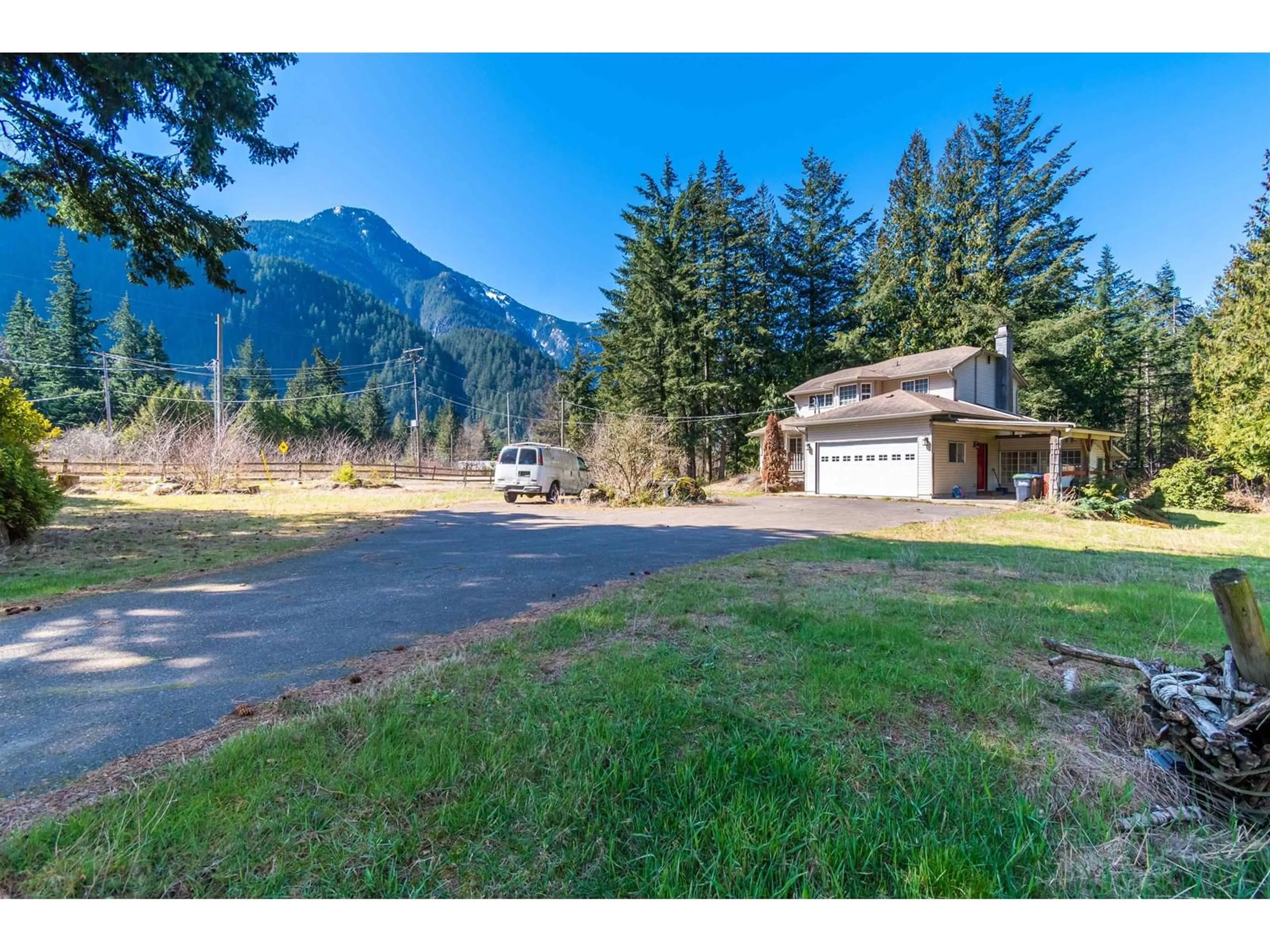 A pic from outside/outdoor area/front of a property/back of a property/a pic from drone, mountain view for 63405 YALE ROAD, Hope British Columbia V0X1L2