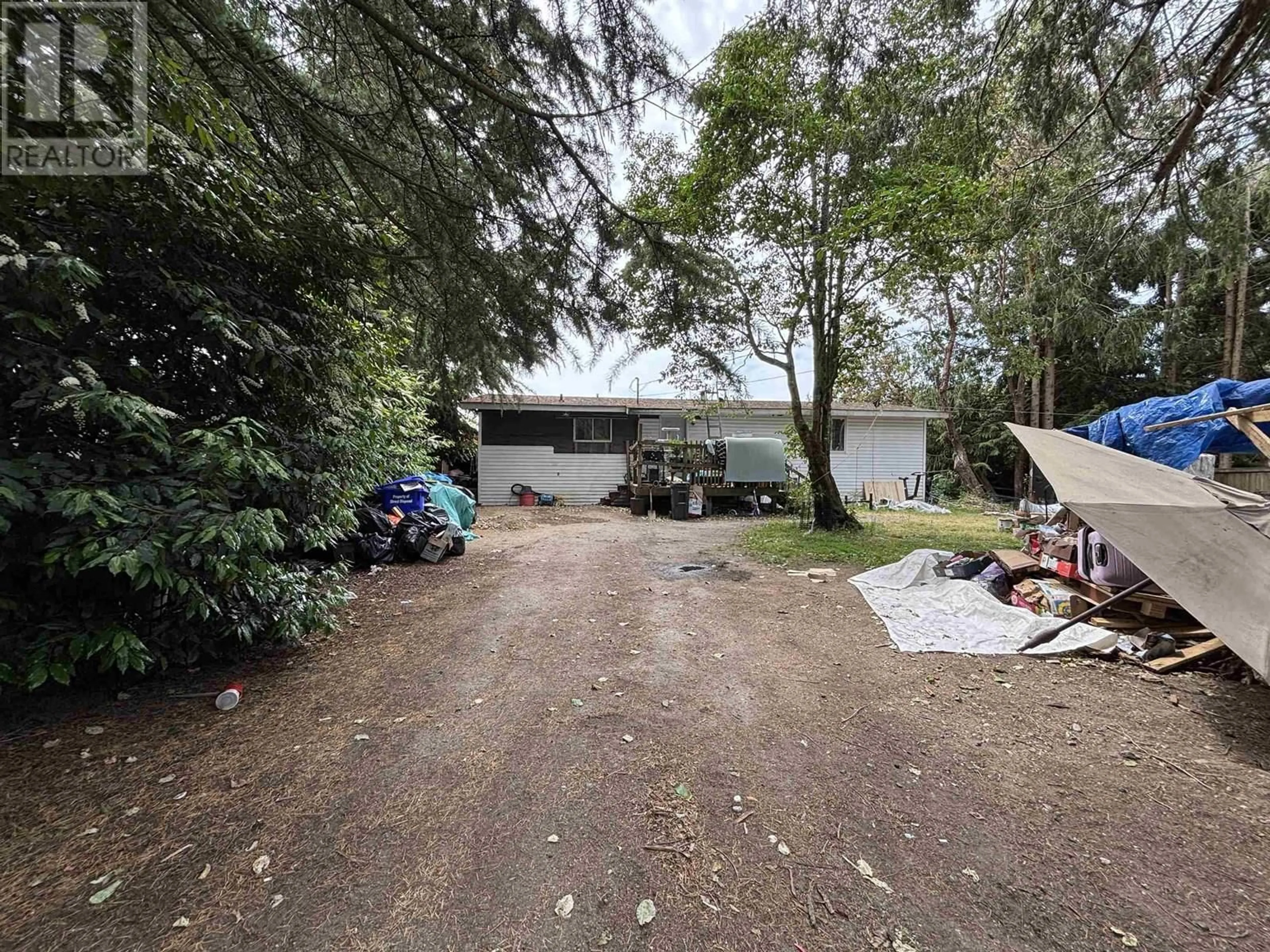 A pic from outside/outdoor area/front of a property/back of a property/a pic from drone, street for 6369 NORWEST BAY ROAD, Sechelt British Columbia V7Z0M5