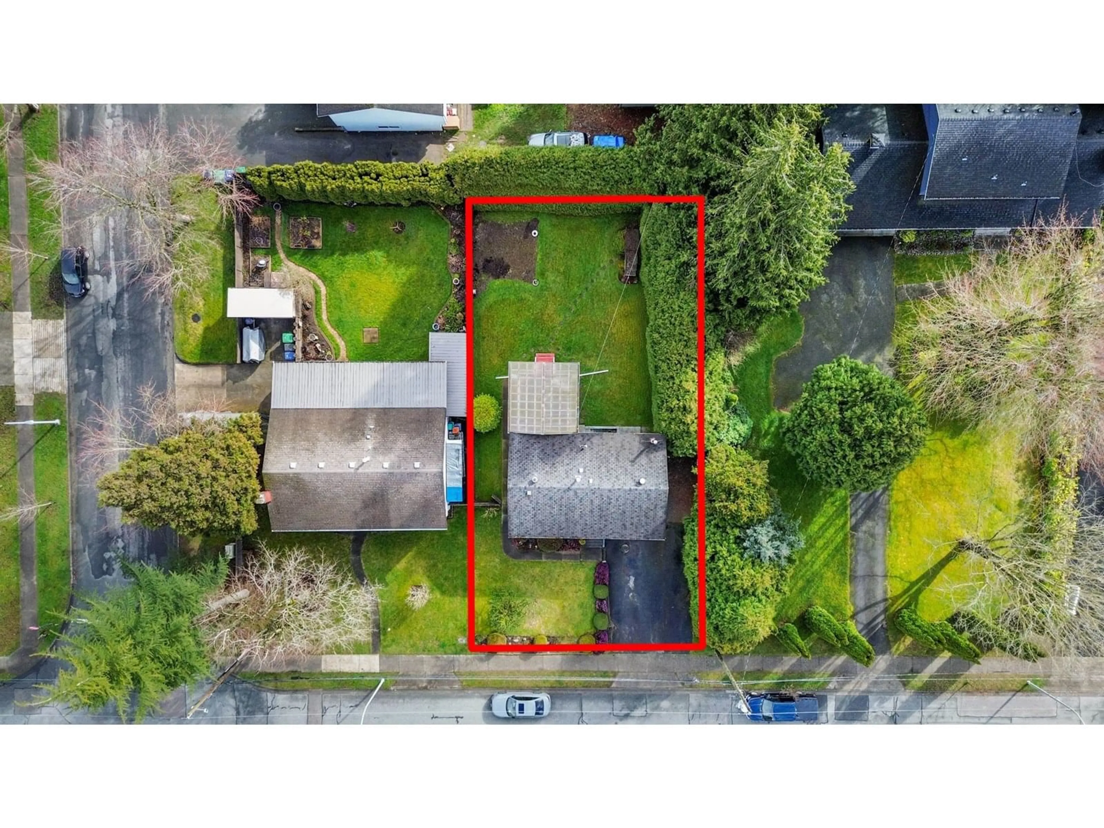 A pic from outside/outdoor area/front of a property/back of a property/a pic from drone, street for 6180 181A, Surrey British Columbia V3S4M2