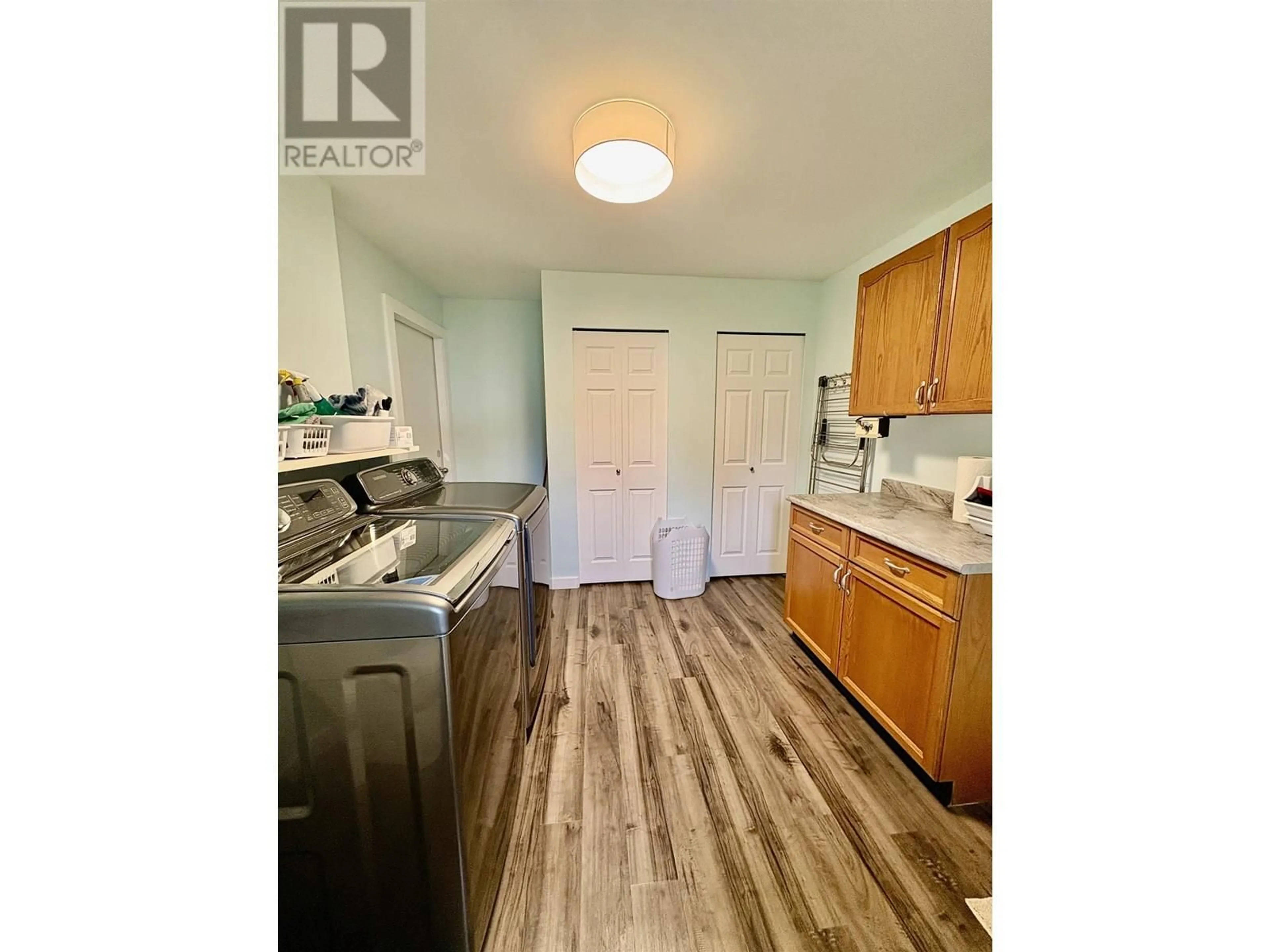 Standard kitchen, unknown for 2552 PENNER STREET, Terrace British Columbia V8G5A4