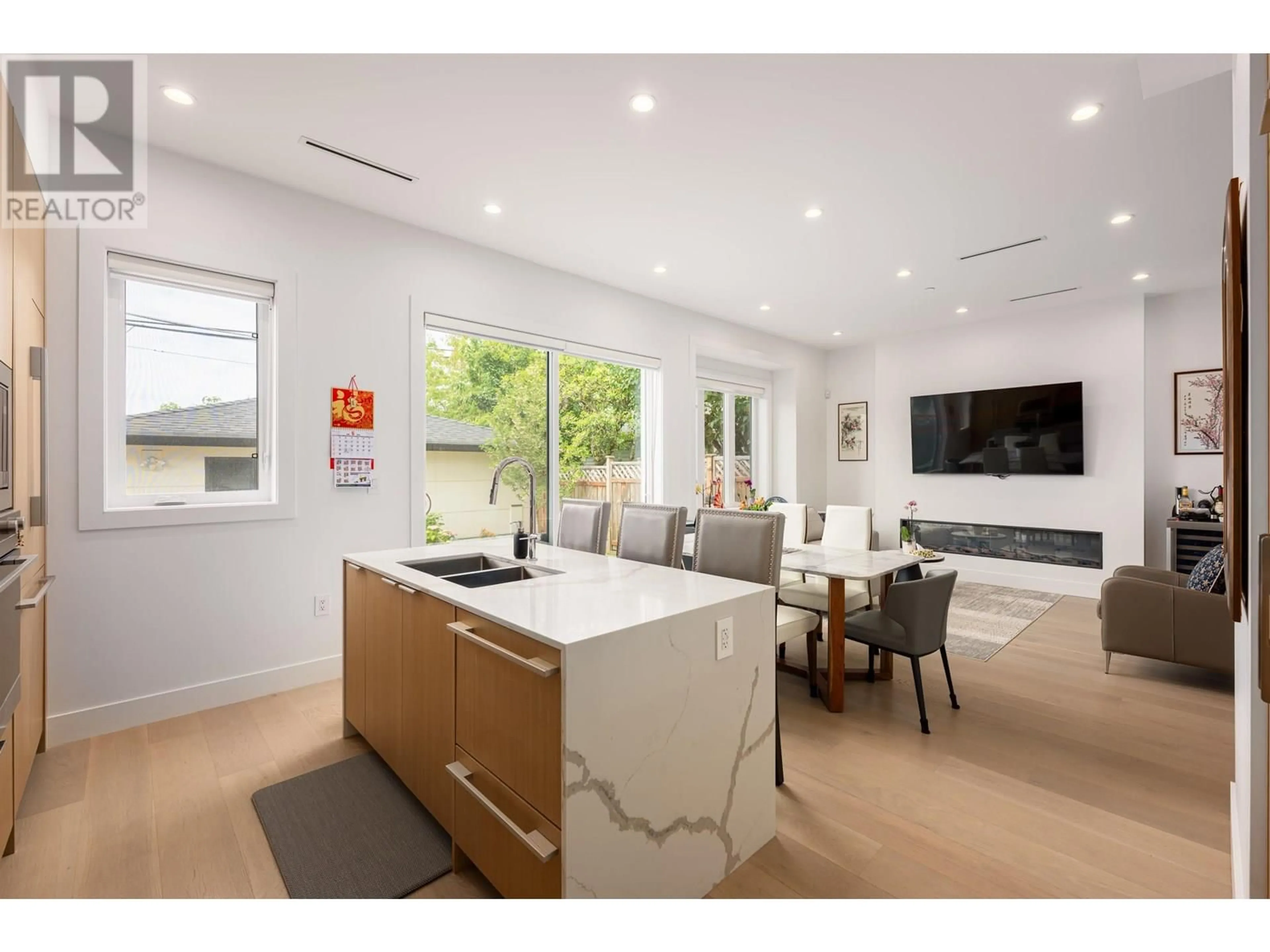 Open concept kitchen, unknown for 7857 ONTARIO STREET, Vancouver British Columbia V5X3C8