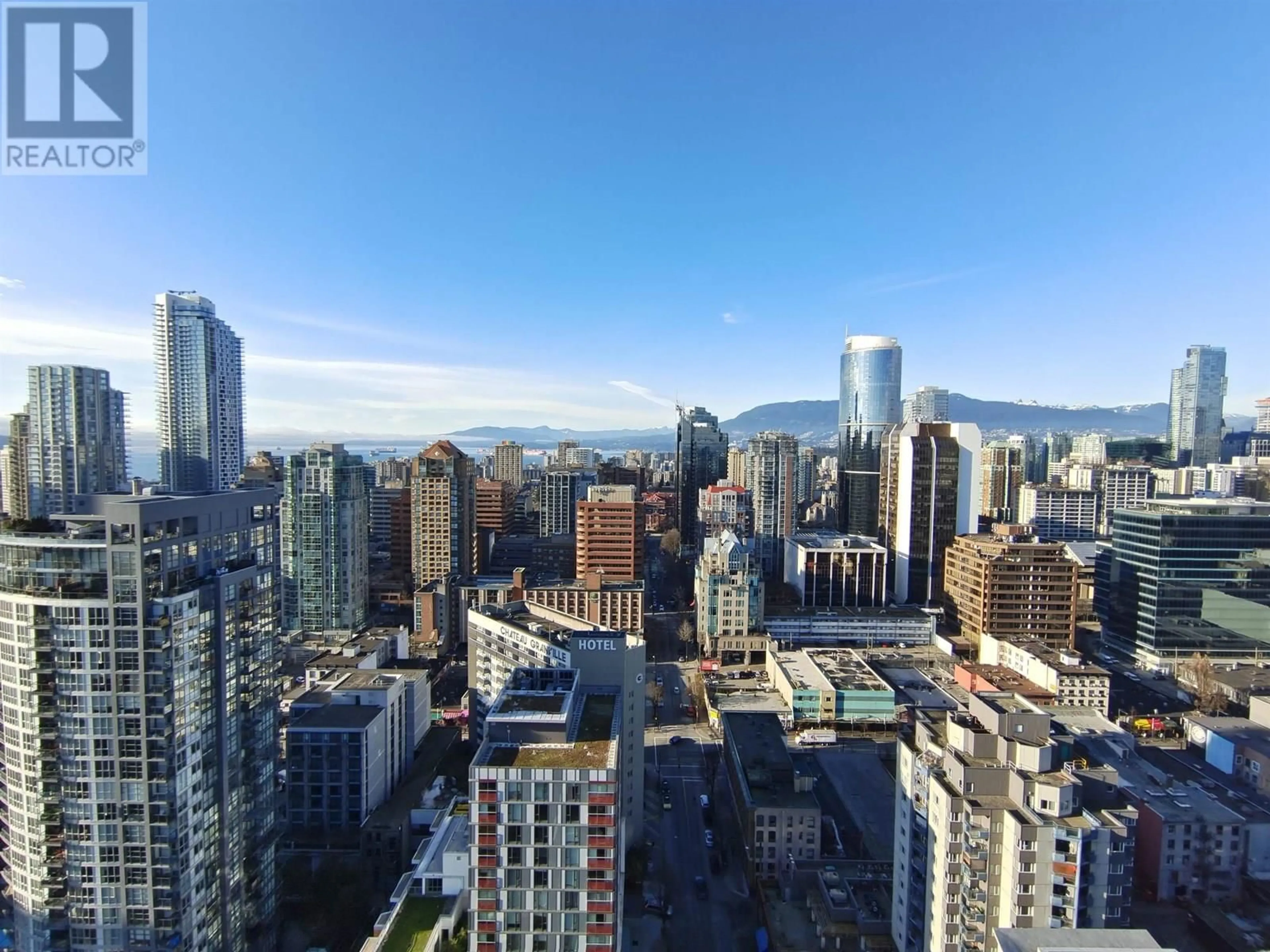 A pic from outside/outdoor area/front of a property/back of a property/a pic from drone, city buildings view from balcony for 3302 - 1111 RICHARDS STREET, Vancouver British Columbia V6B0S3