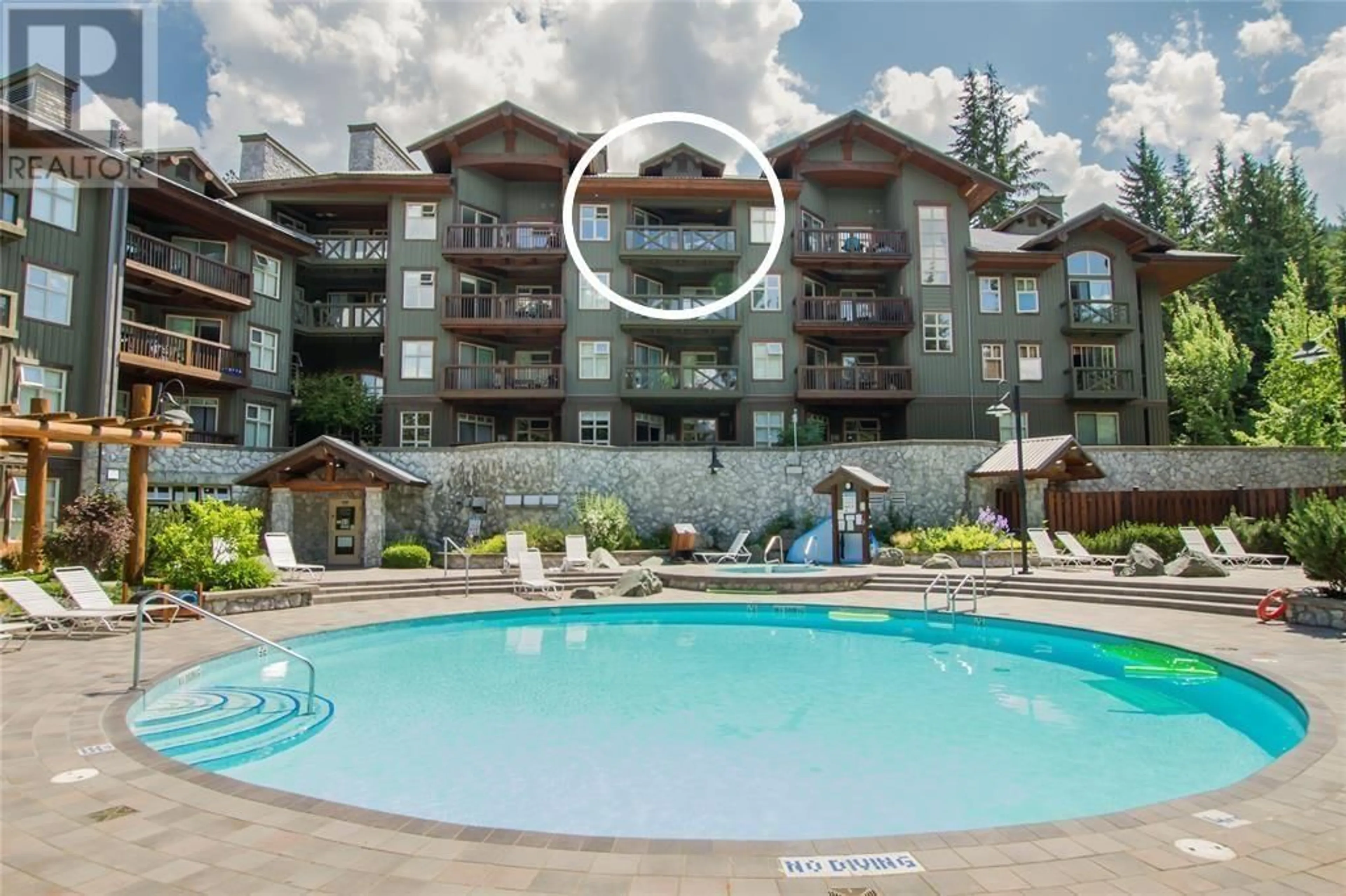 Pool for 511 - 4660 BLACKCOMB WAY, Whistler British Columbia V0N1B4