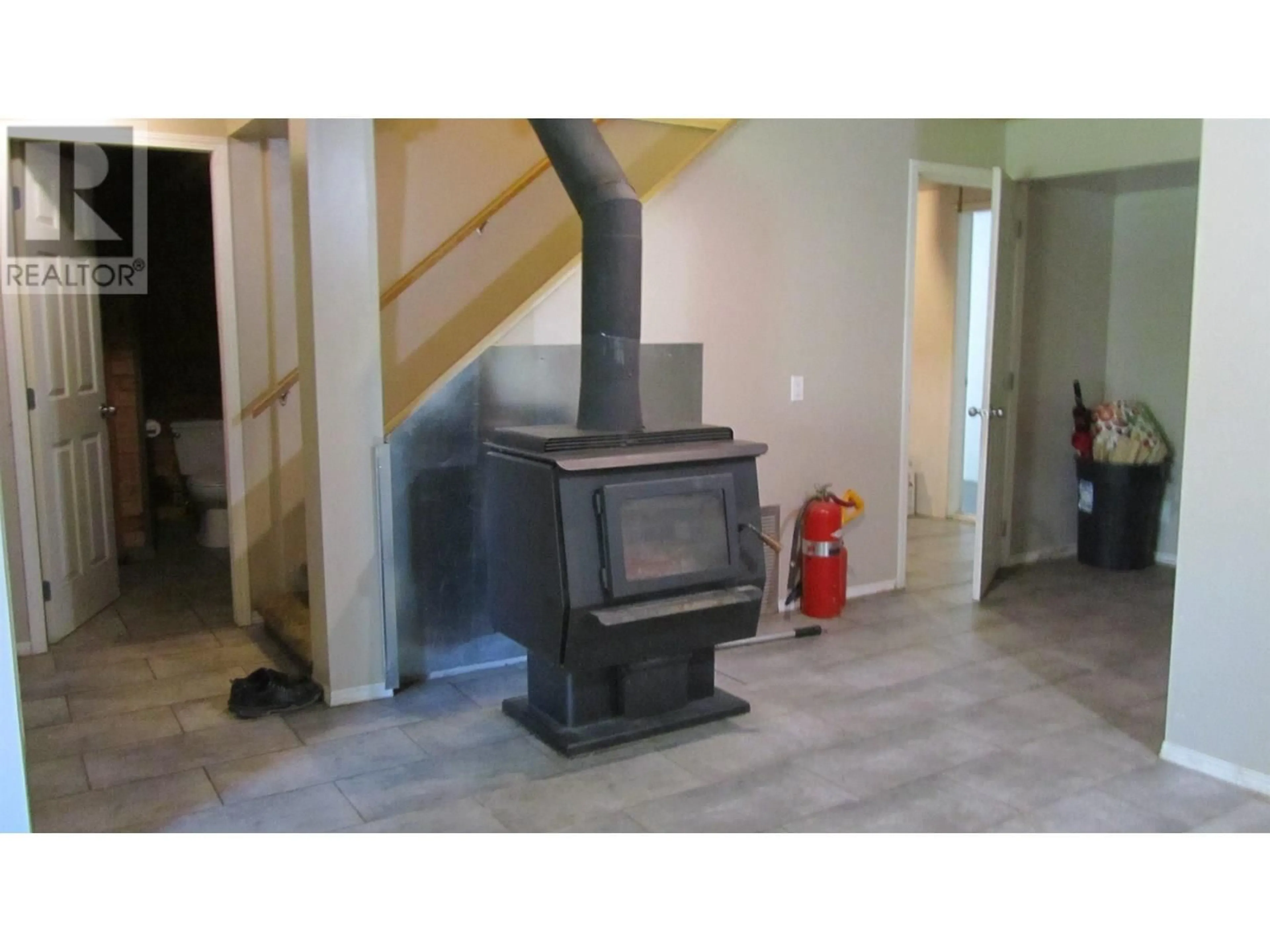 A pic of a room for 6108 LONE BUTTE HORSE LAKE ROAD, Lone Butte British Columbia V0K1X3