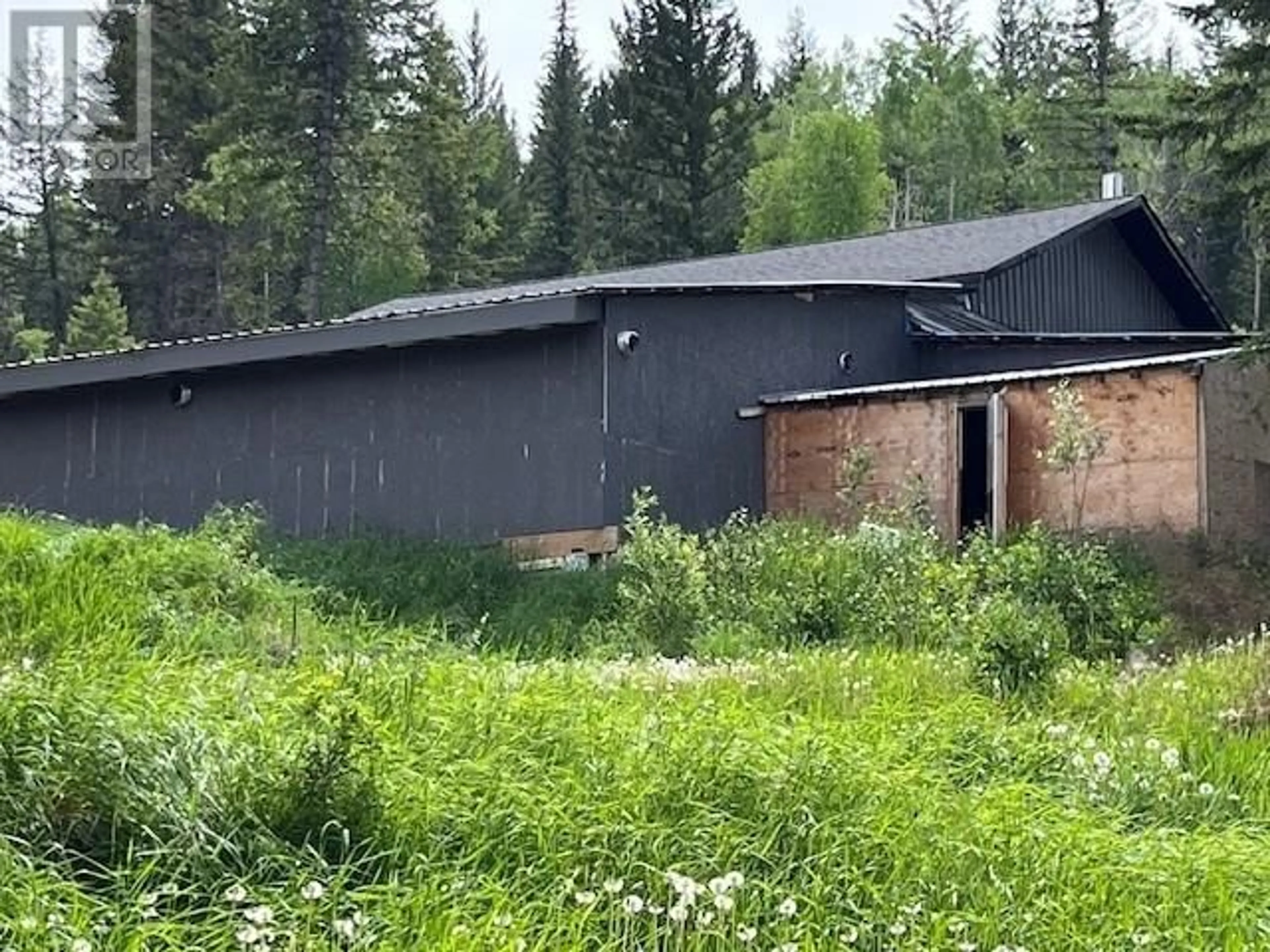 Shed for 6108 LONE BUTTE HORSE LAKE ROAD, Lone Butte British Columbia V0K1X3