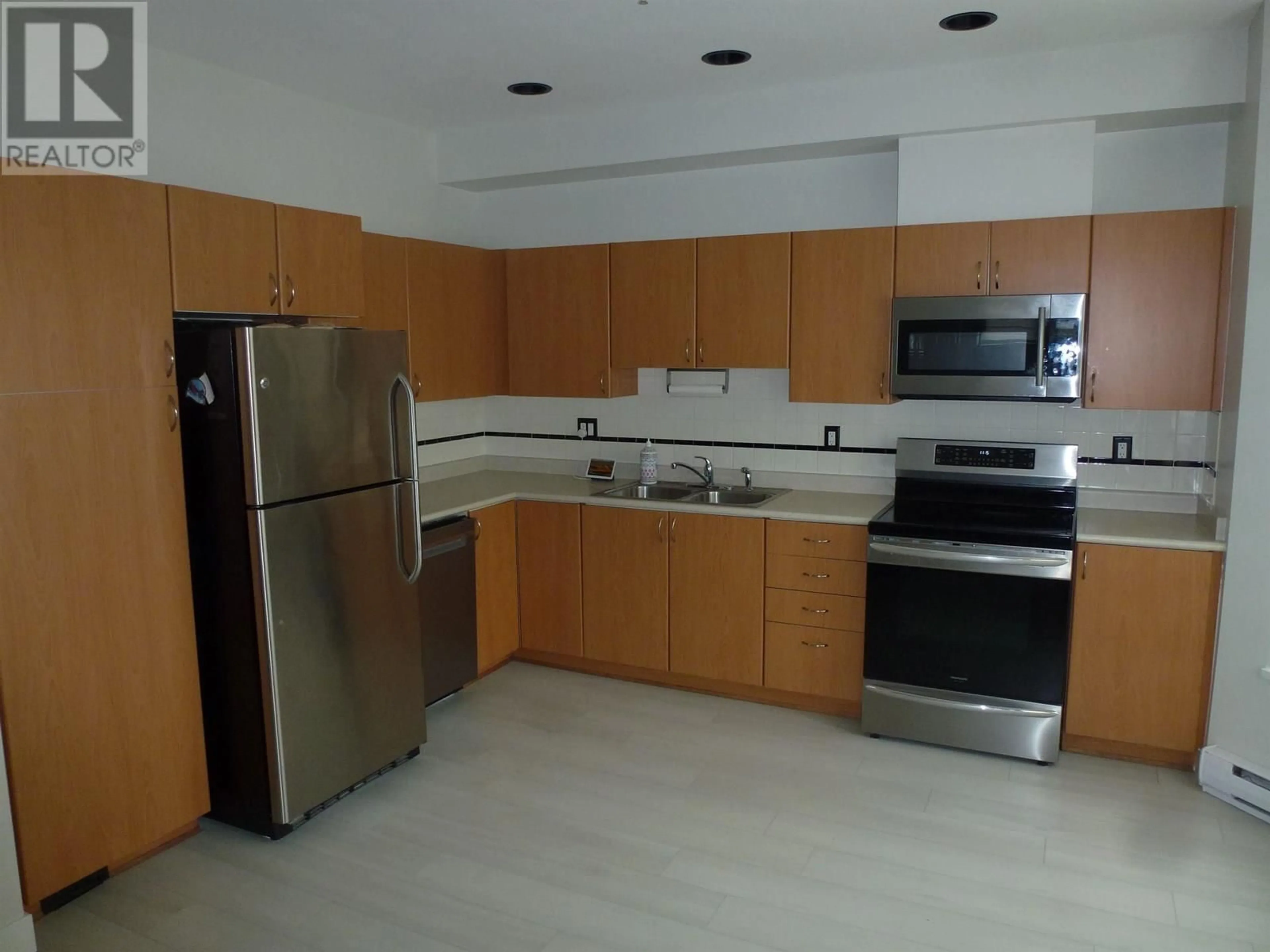 Standard kitchen, unknown for 47 - 160 PEMBINA STREET, New Westminster British Columbia V3M0A3
