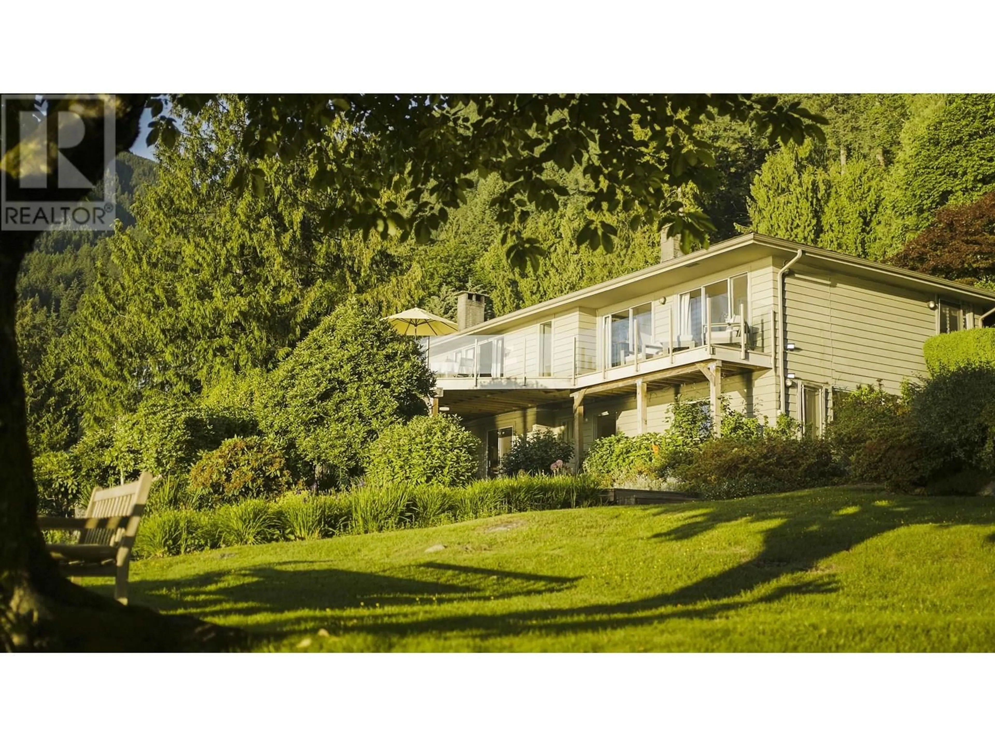 Unknown for 8665 LAWRENCE WAY, West Vancouver British Columbia V7W2T7