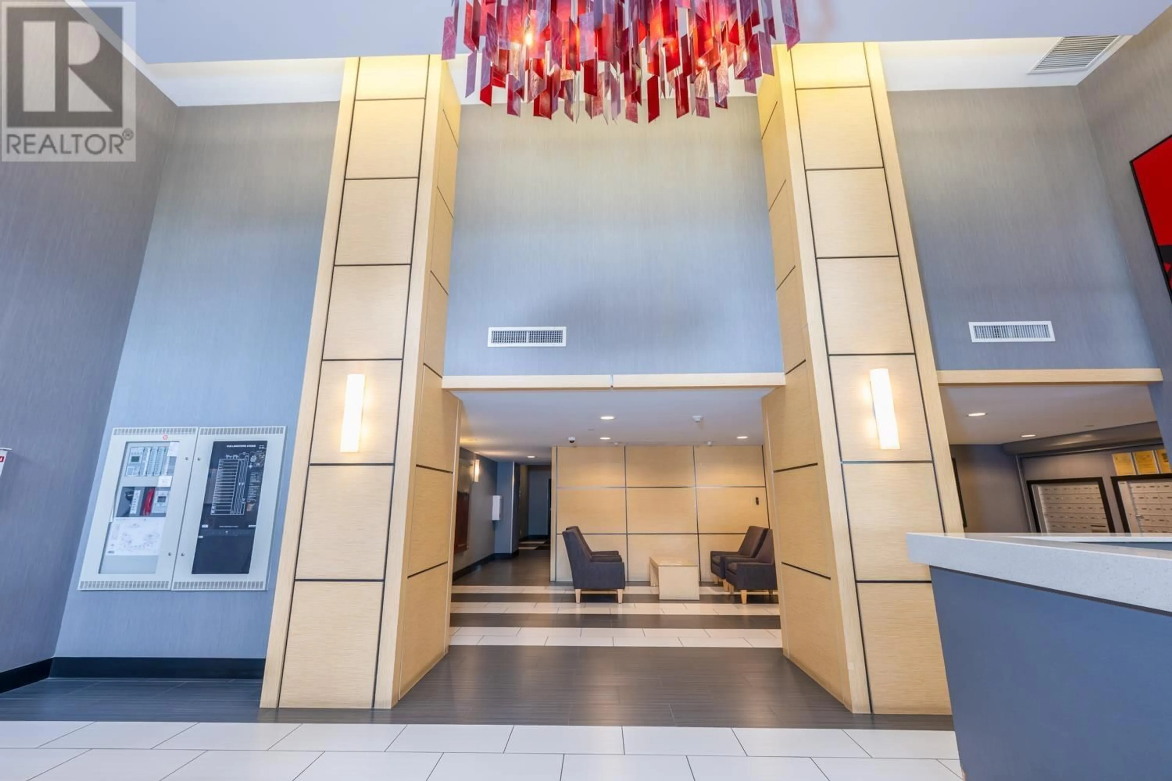 Lobby for 1101 - 8120 LANSDOWNE ROAD, Richmond British Columbia V6X0A1