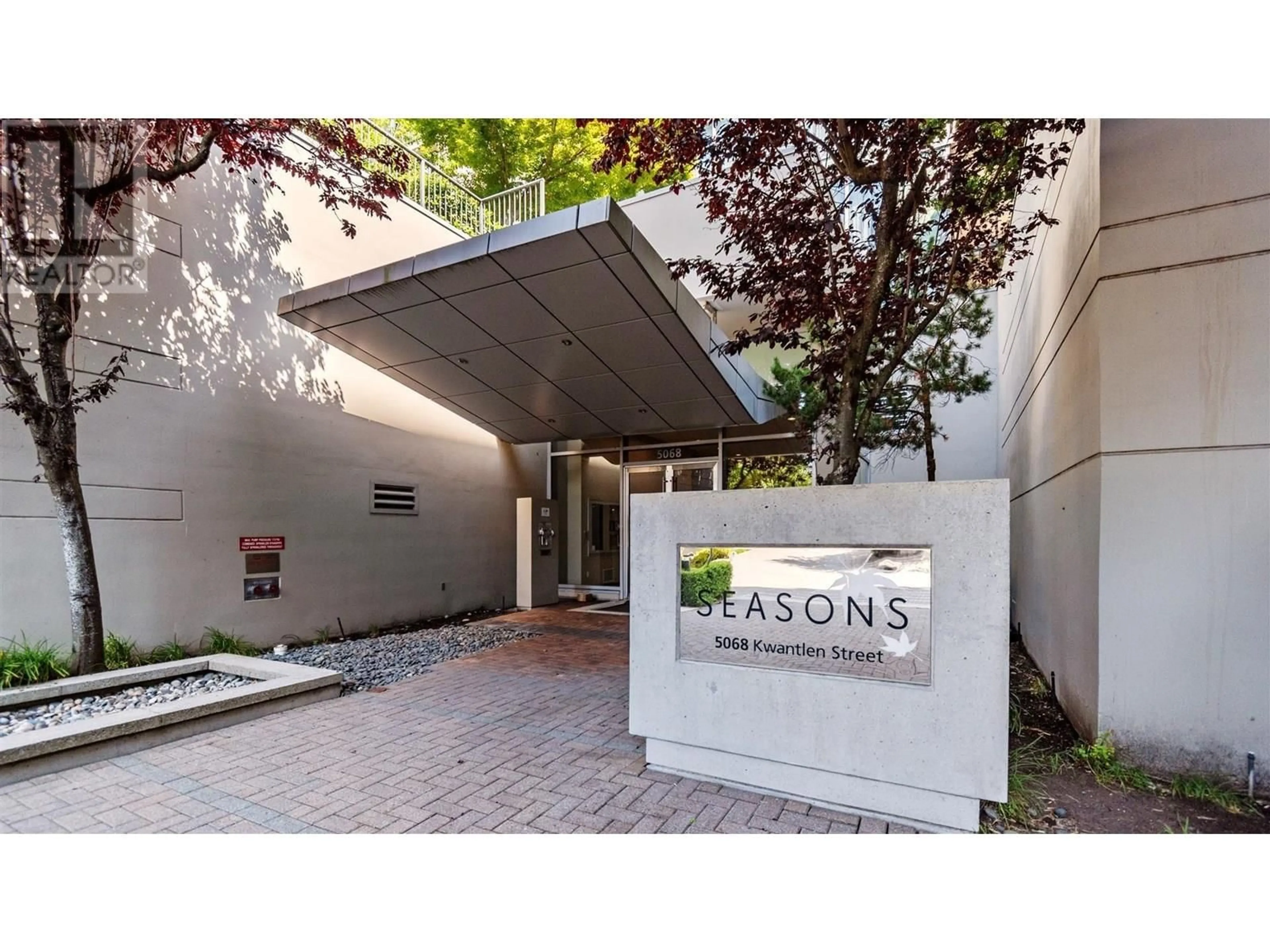 Indoor foyer for 807 - 5068 KWANTLEN STREET, Richmond British Columbia V6X4K4