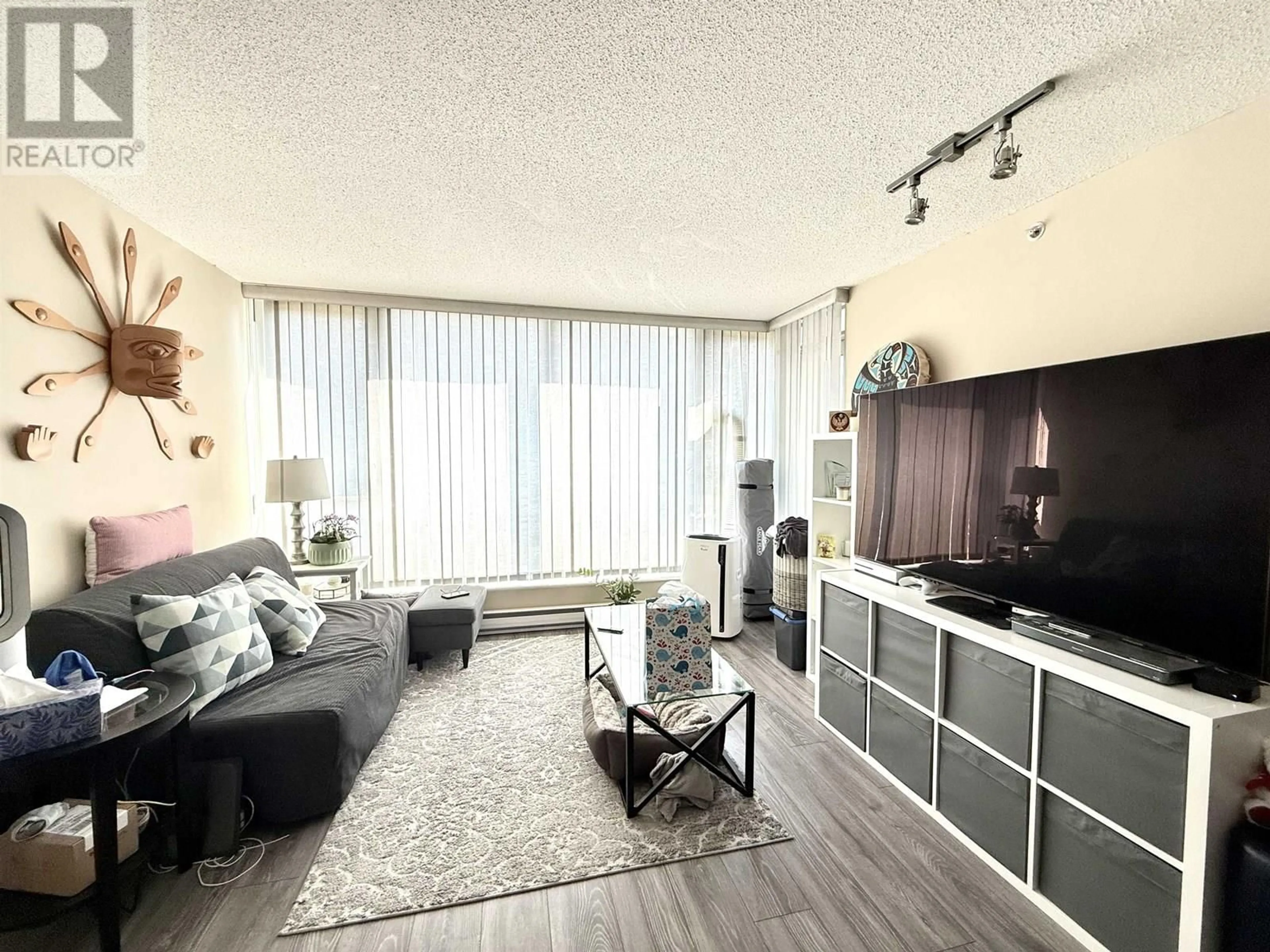 Living room with furniture, unknown for 807 - 5068 KWANTLEN STREET, Richmond British Columbia V6X4K4