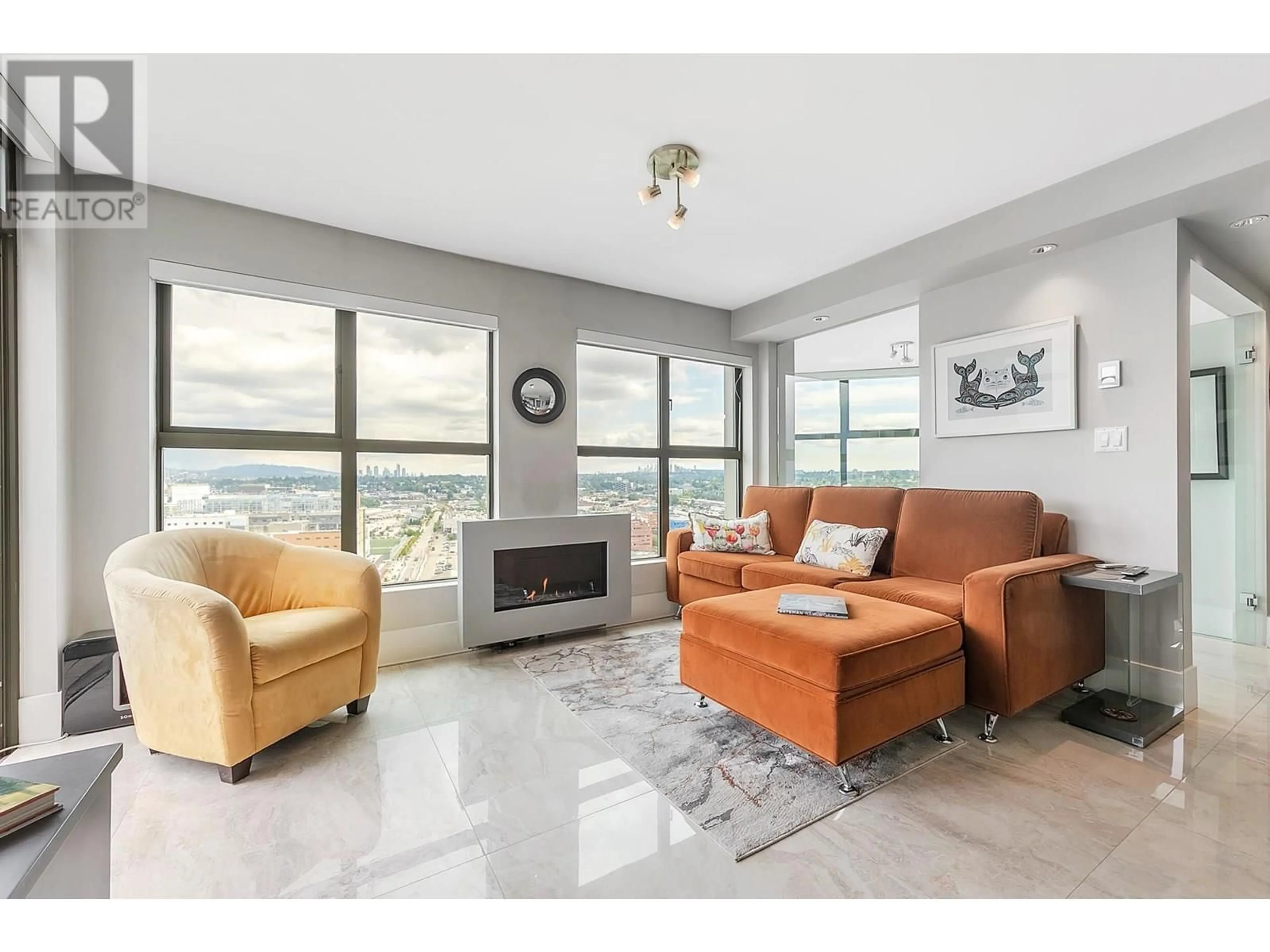 Living room with furniture, unknown for 2402 - 1128 QUEBEC STREET, Vancouver British Columbia V6A4E1
