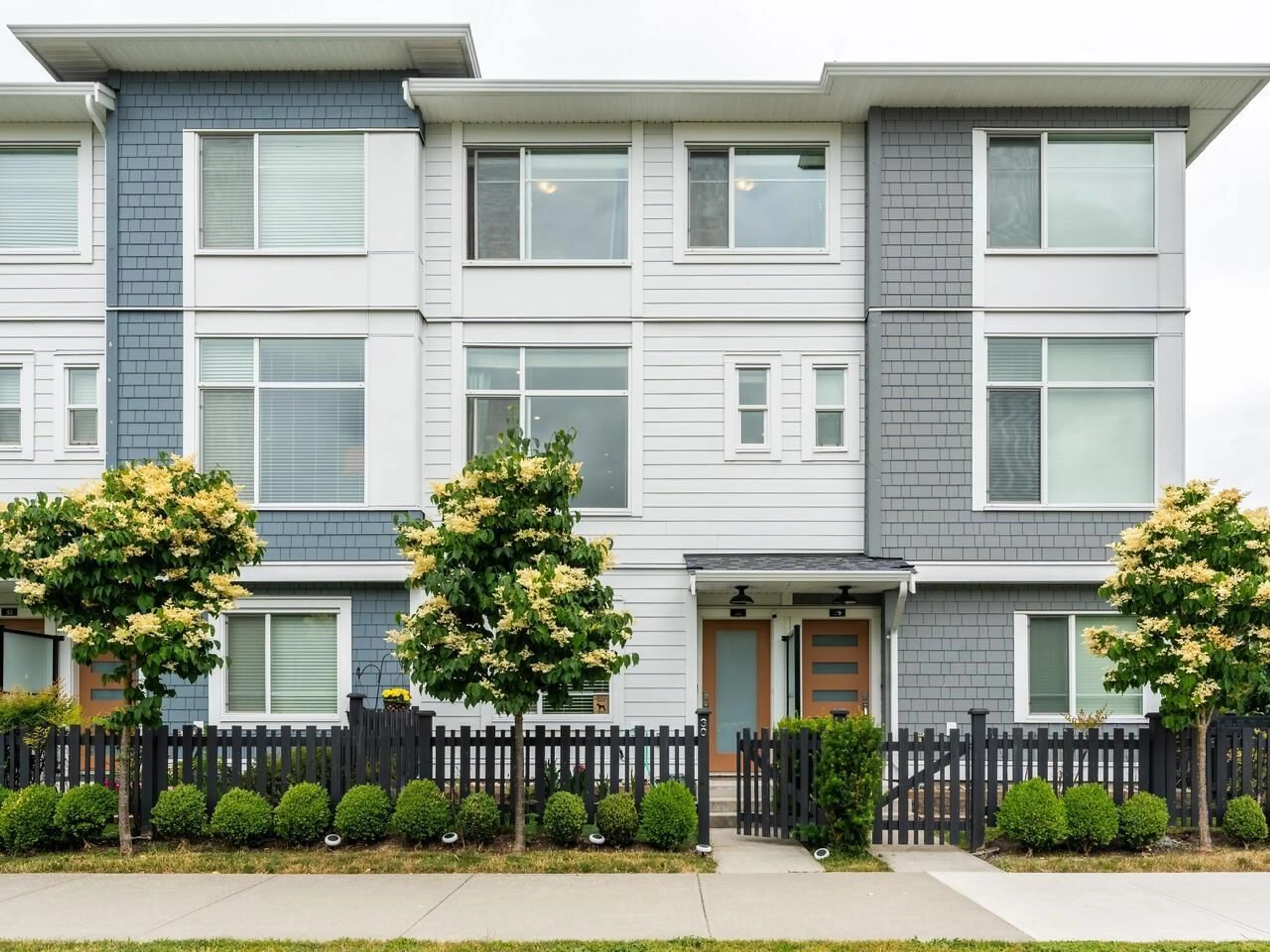 Home with vinyl exterior material, street for 30 - 2328 167A, Surrey British Columbia V3Z1H2