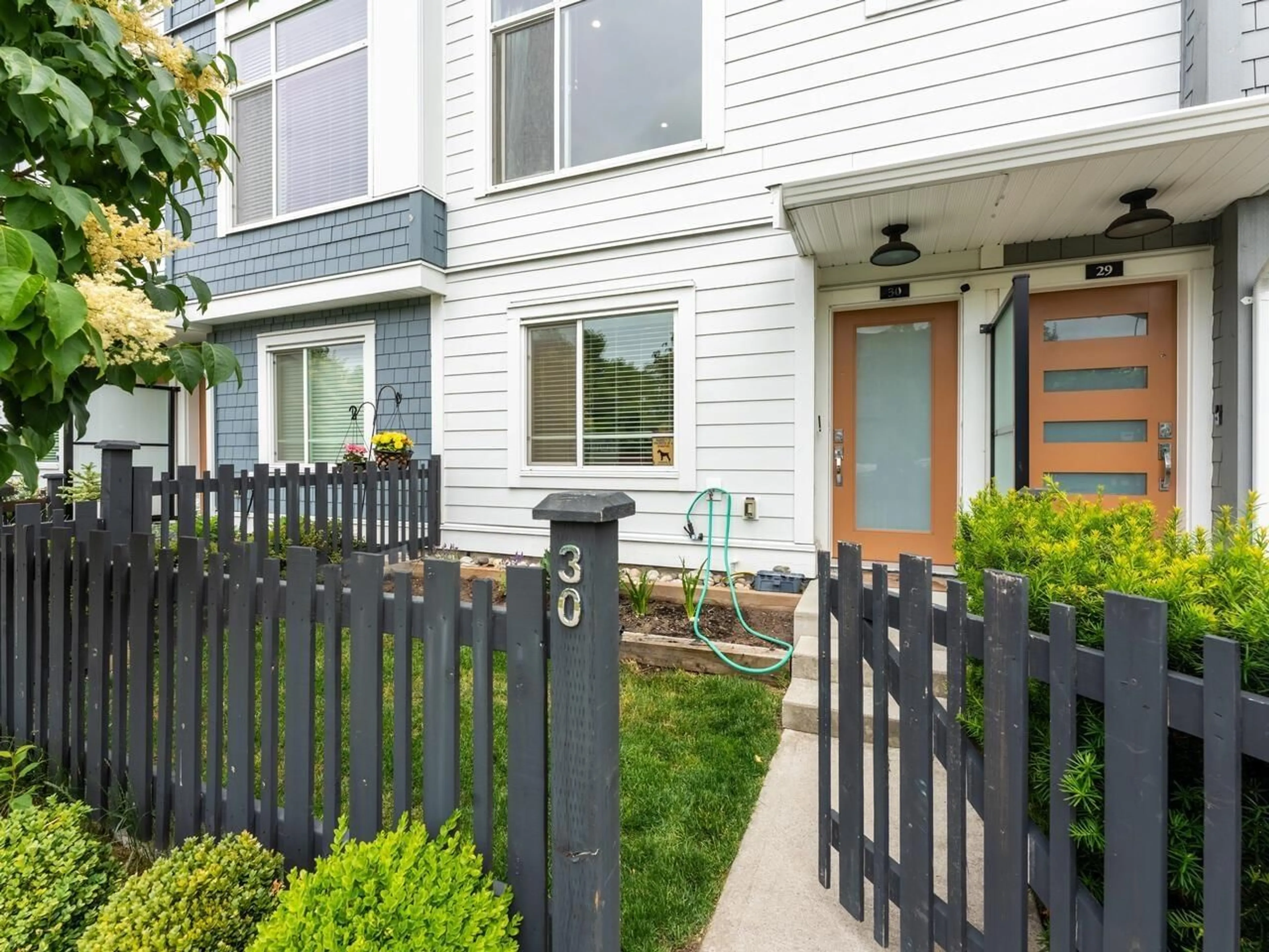 Home with vinyl exterior material, street for 30 - 2328 167A, Surrey British Columbia V3Z1H2