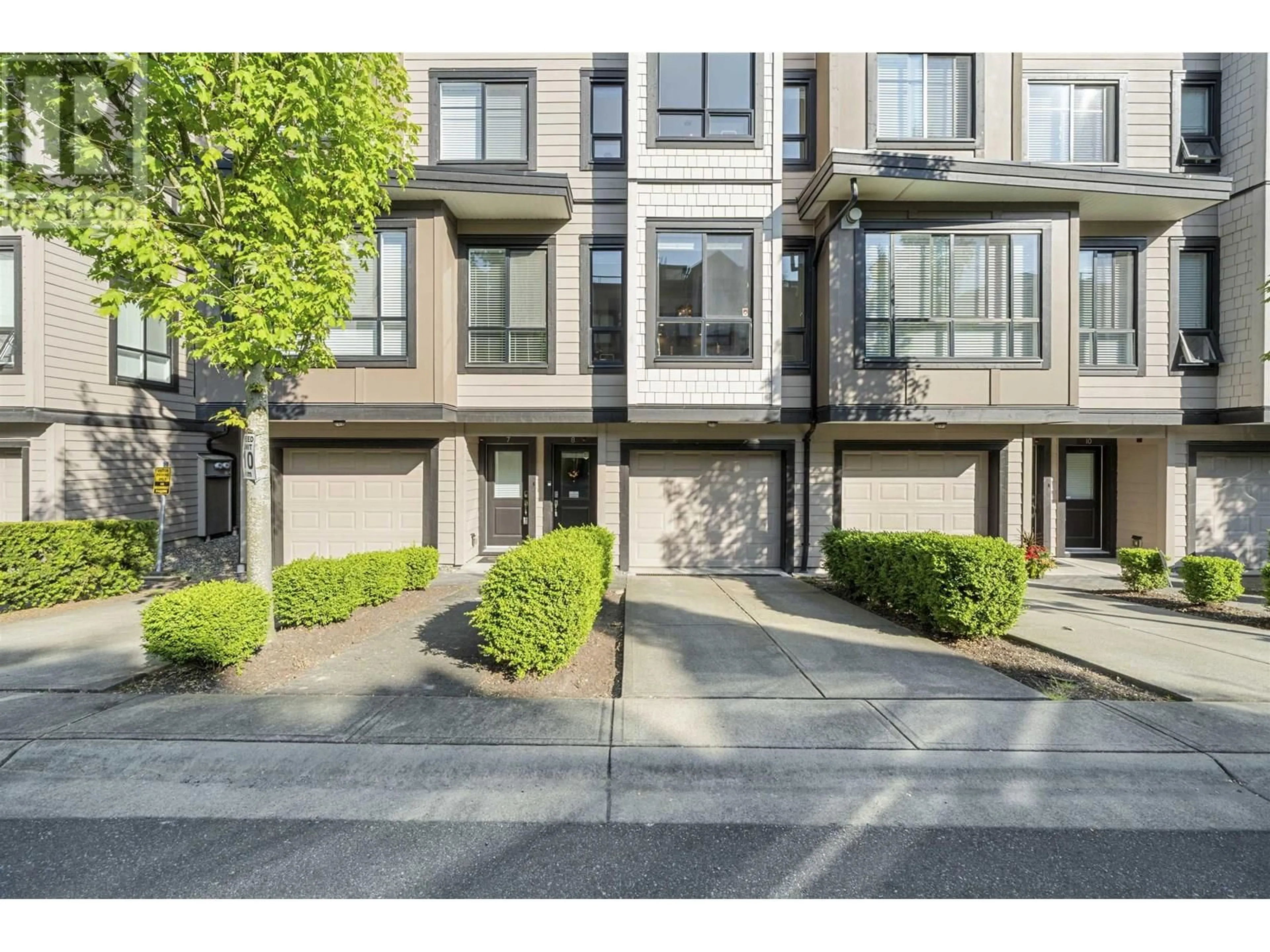 Unknown for 8 - 100 WOOD STREET, New Westminster British Columbia V3M0H6