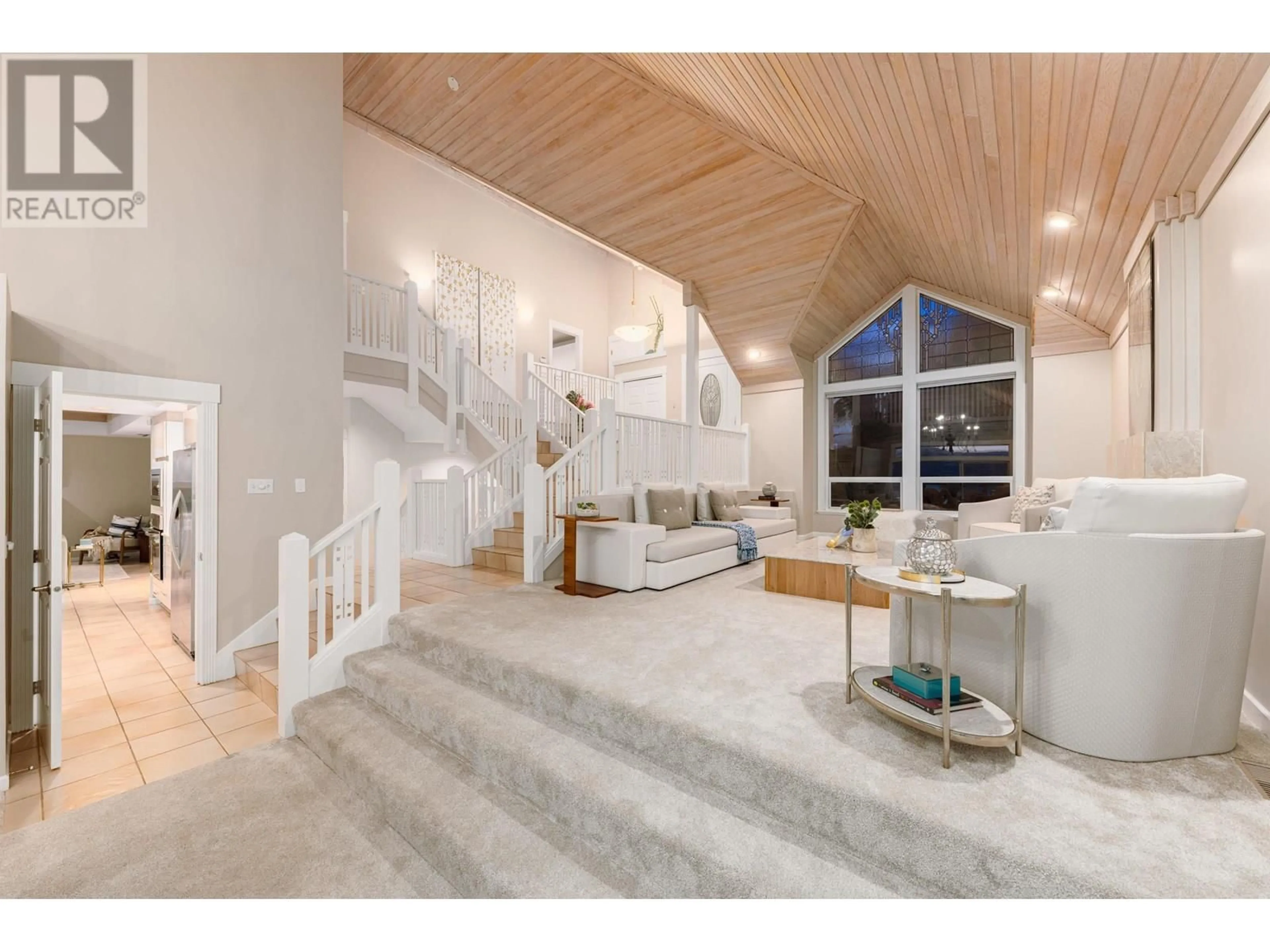 Unknown for 5433 MONTE BRE PLACE, West Vancouver British Columbia V7W3A8