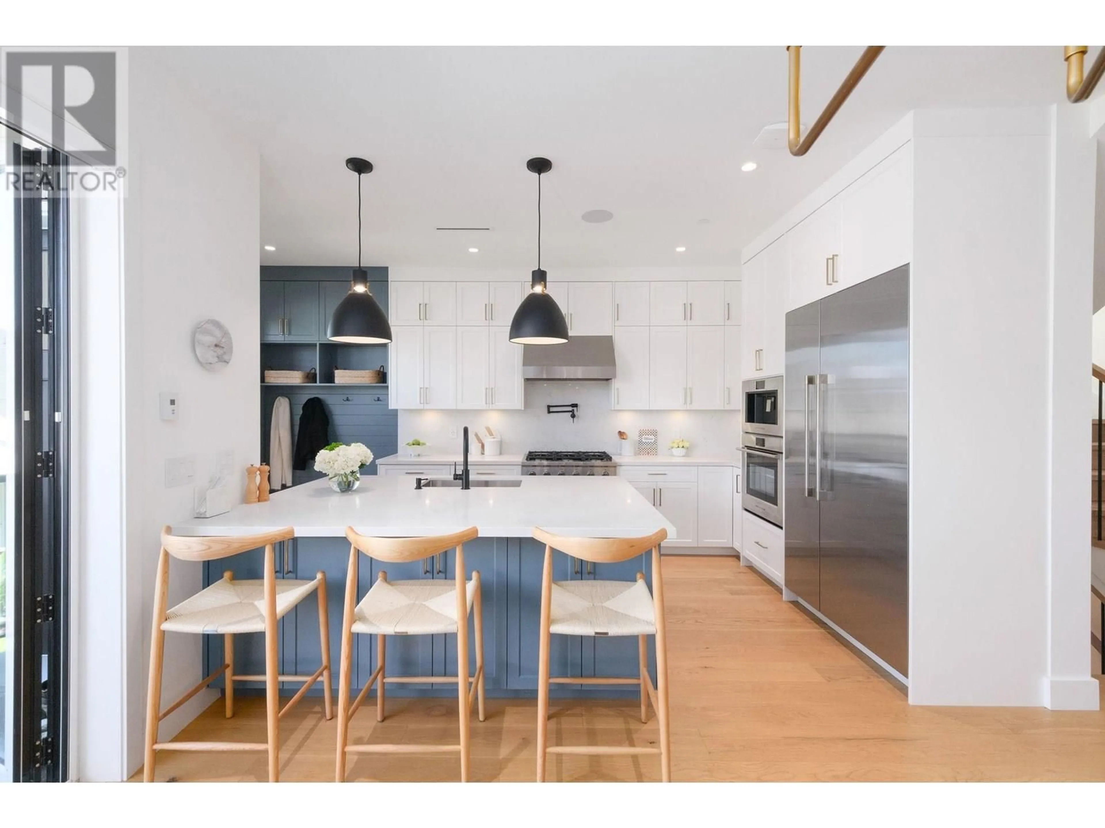 Open concept kitchen, unknown for 5814 CHESTER STREET, Vancouver British Columbia V5W3B5