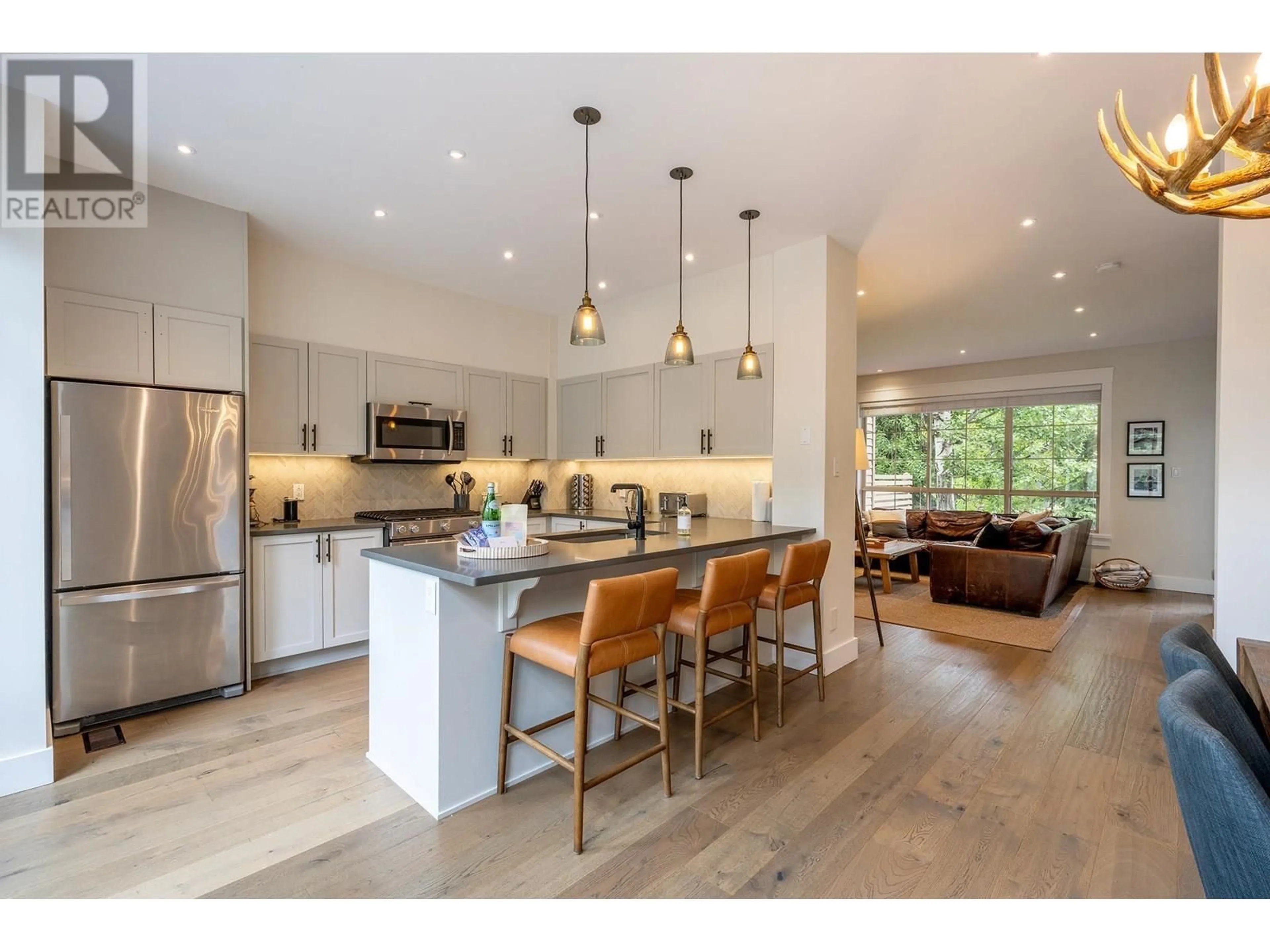 Open concept kitchen, unknown for 17 - 8030 NICKLAUS NORTH BOULEVARD, Whistler British Columbia V8E1J7