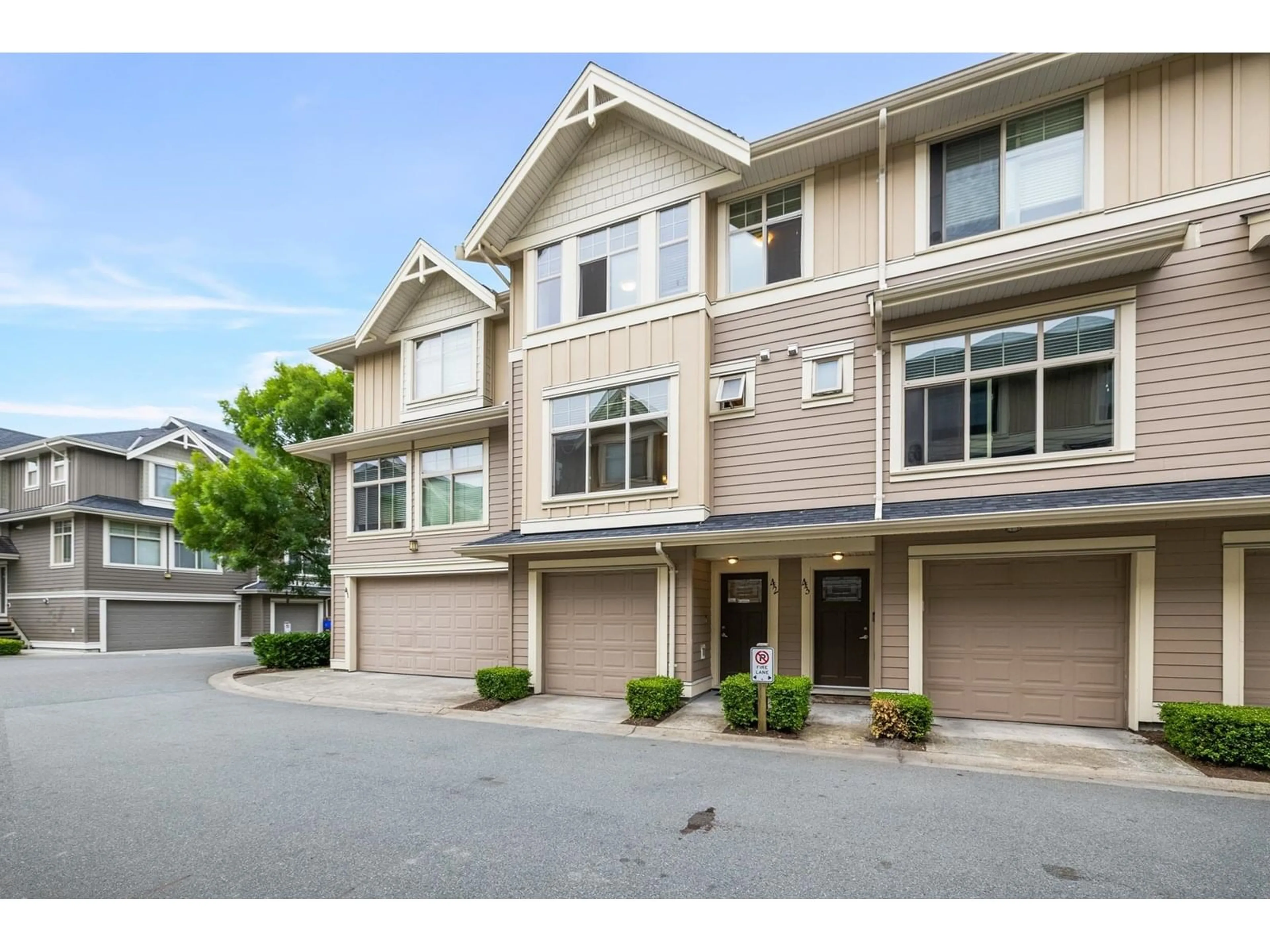 Unknown for 42 - 19525 73, Surrey British Columbia V4N6L7