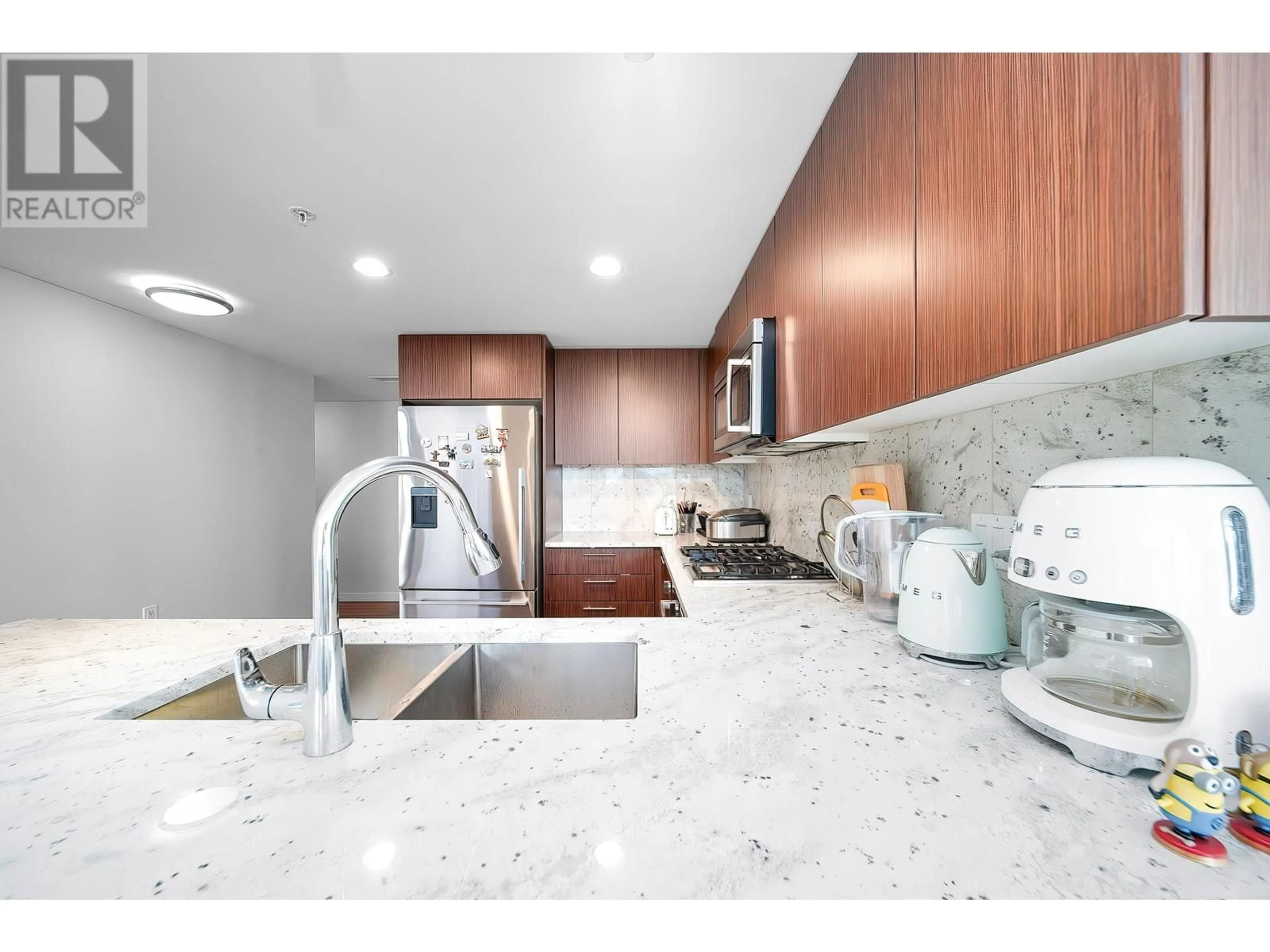 Contemporary kitchen, ceramic/tile floor for 809 - 8699 HAZELBRIDGE WAY, Richmond British Columbia V6X0T4