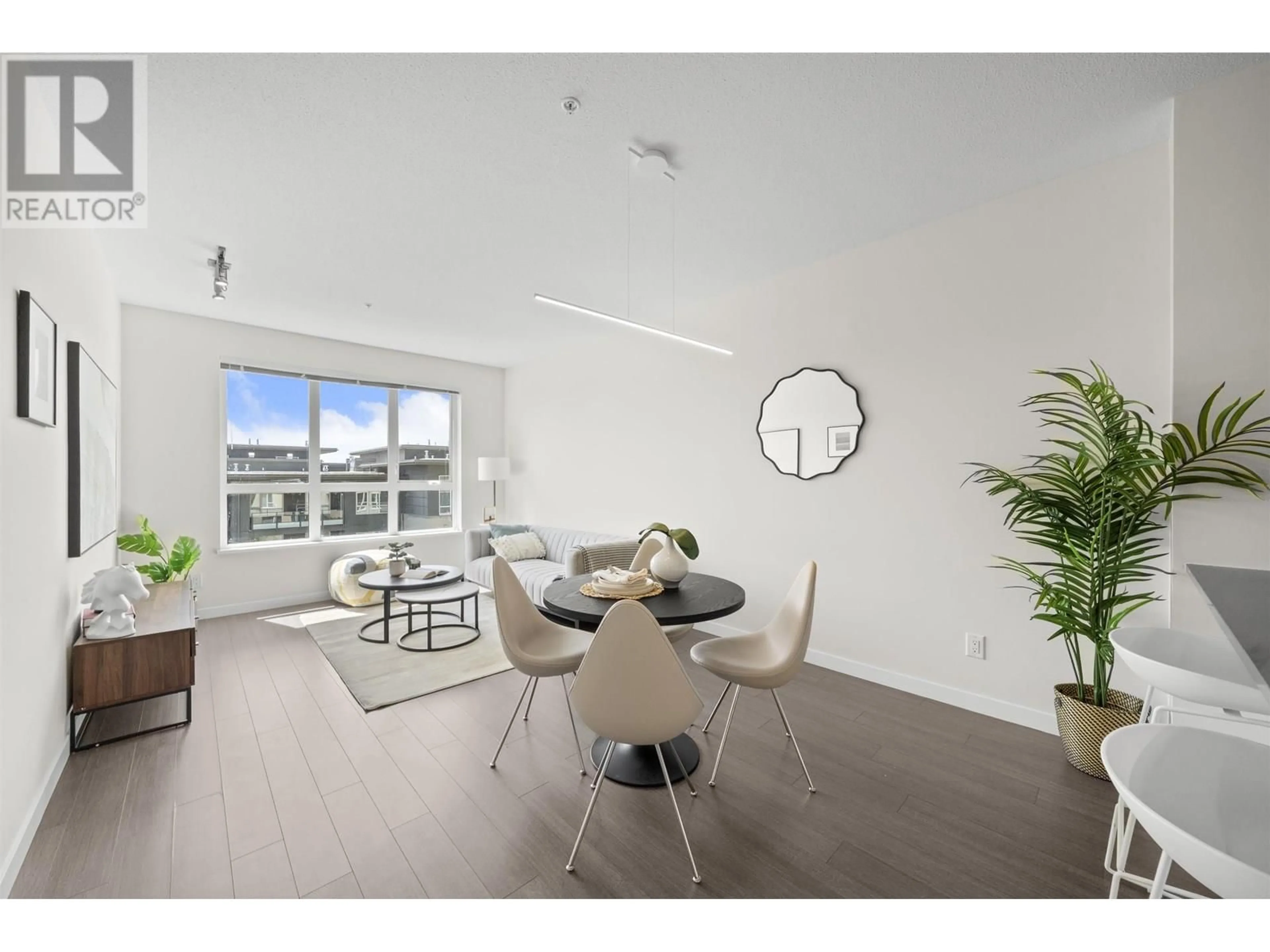 Unknown for 308 - 9168 SLOPES MEWS, Burnaby British Columbia V5A0E4