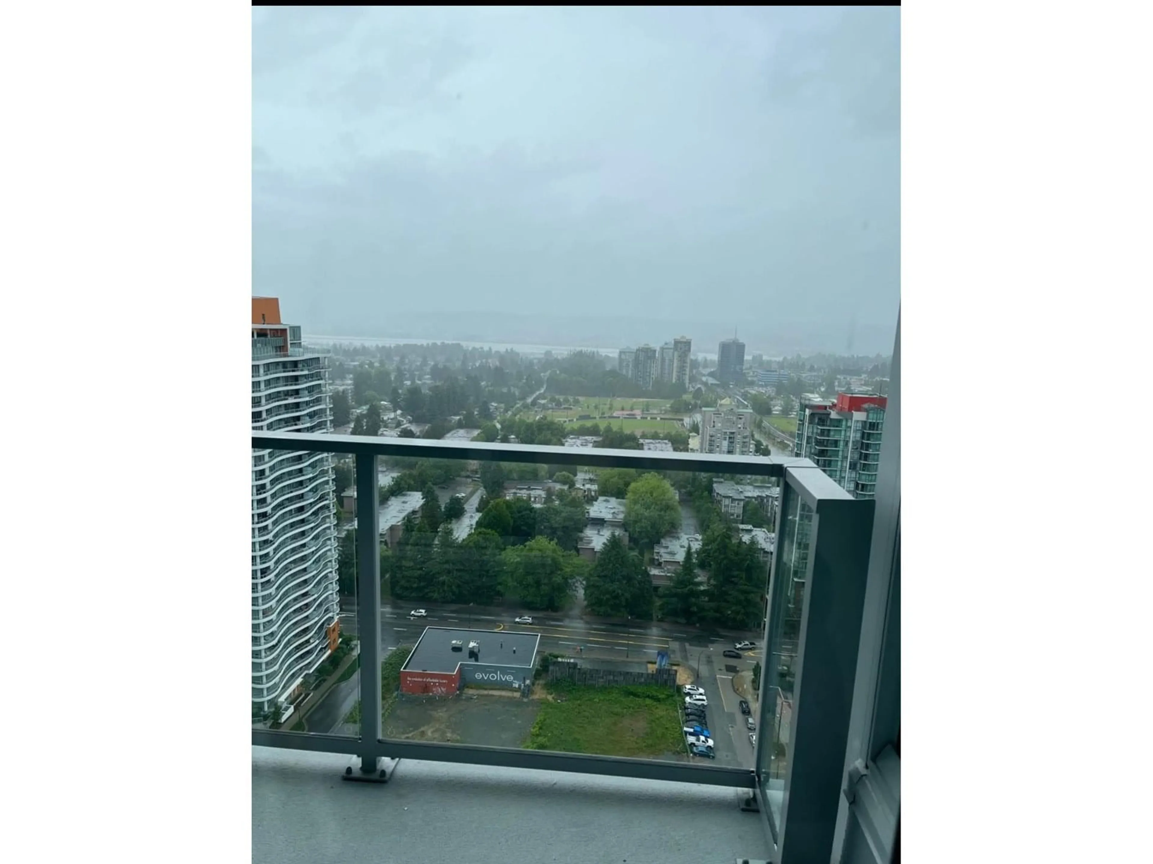 Unknown for 2904 - 13350 CENTRAL, Surrey British Columbia V3T0S1