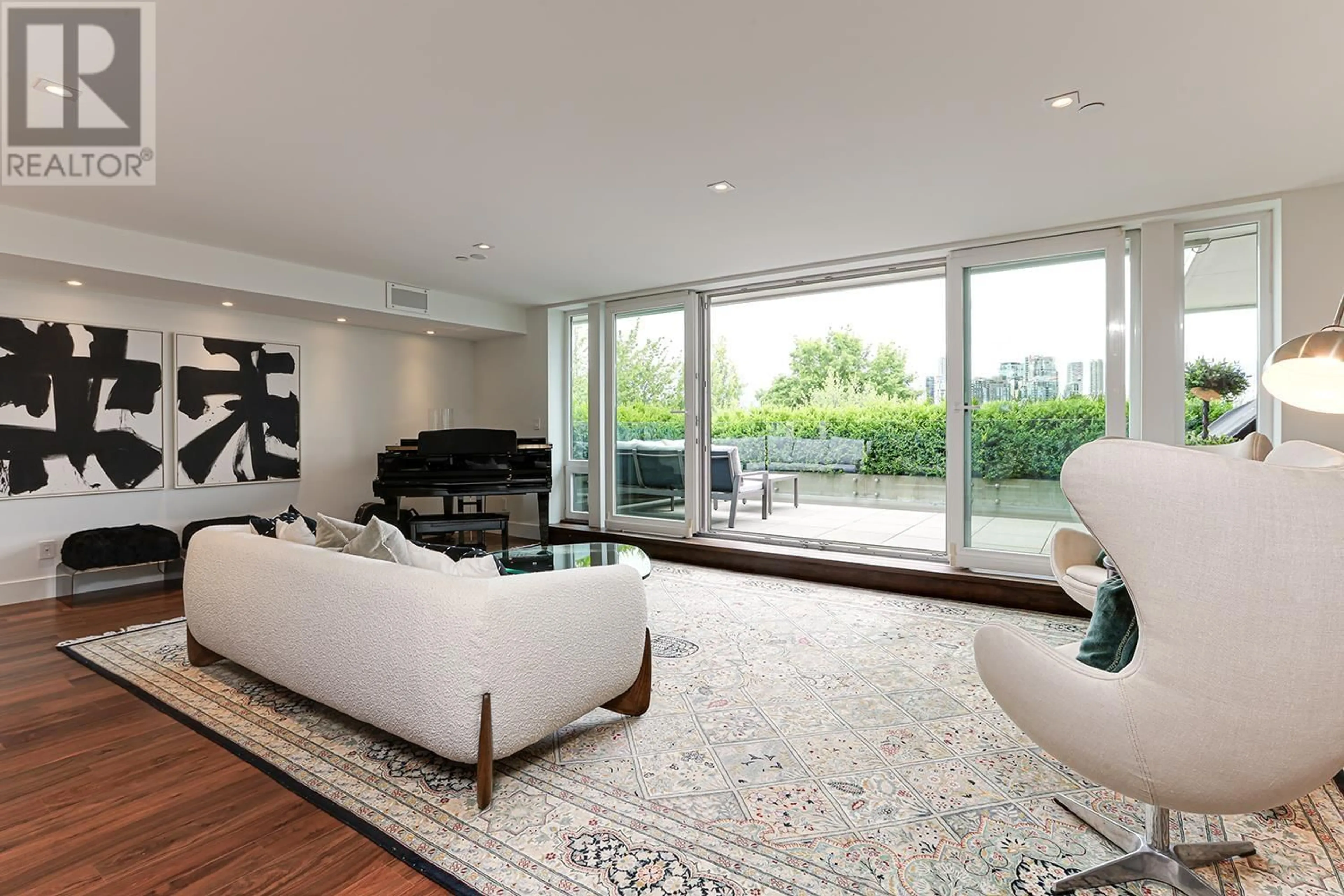 Living room with furniture, unknown for 101 - 977 8TH AVENUE, Vancouver British Columbia V5Z1E4